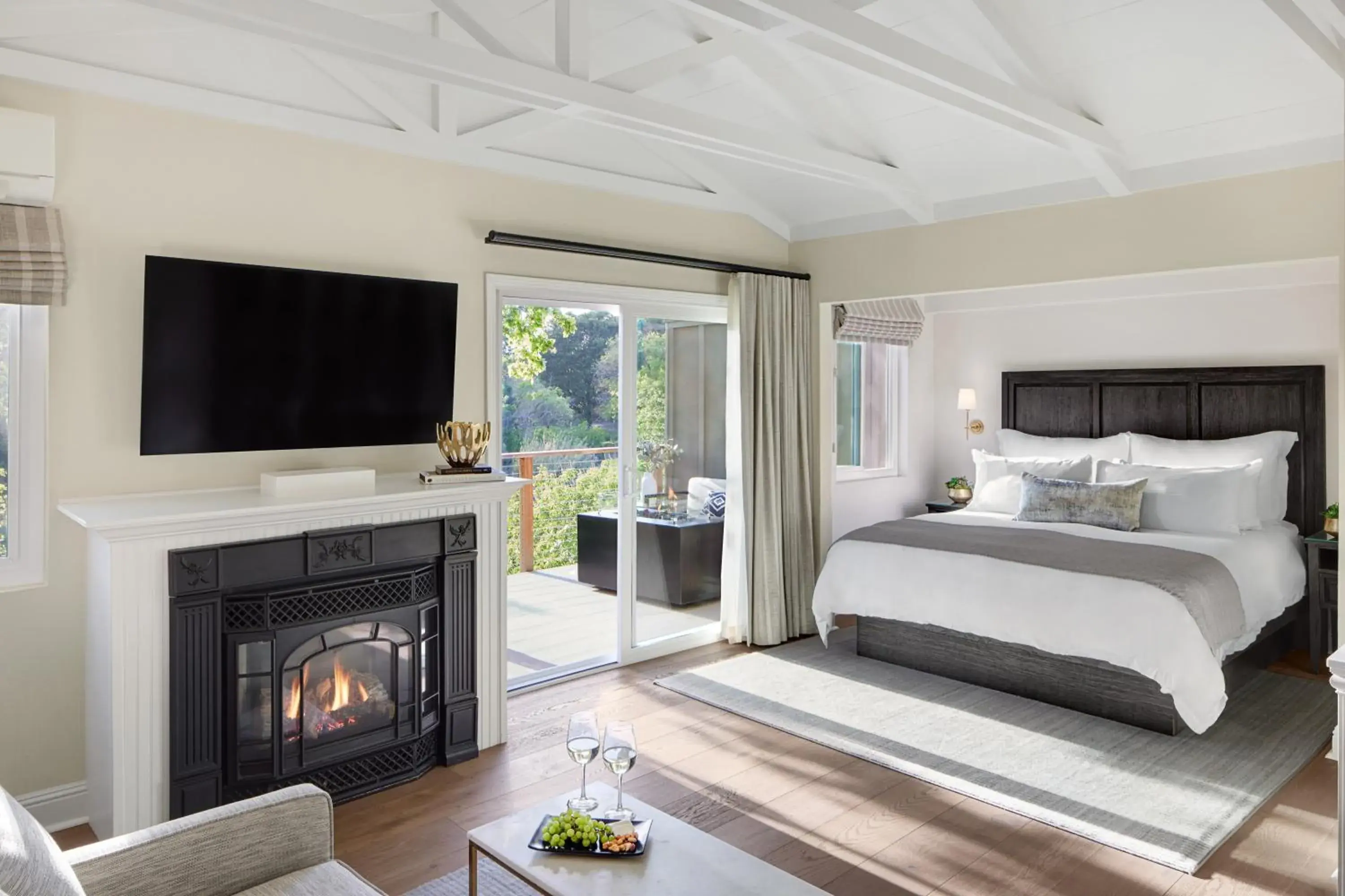 Astra in Milliken Creek Inn Astra in Milliken Creek Inn