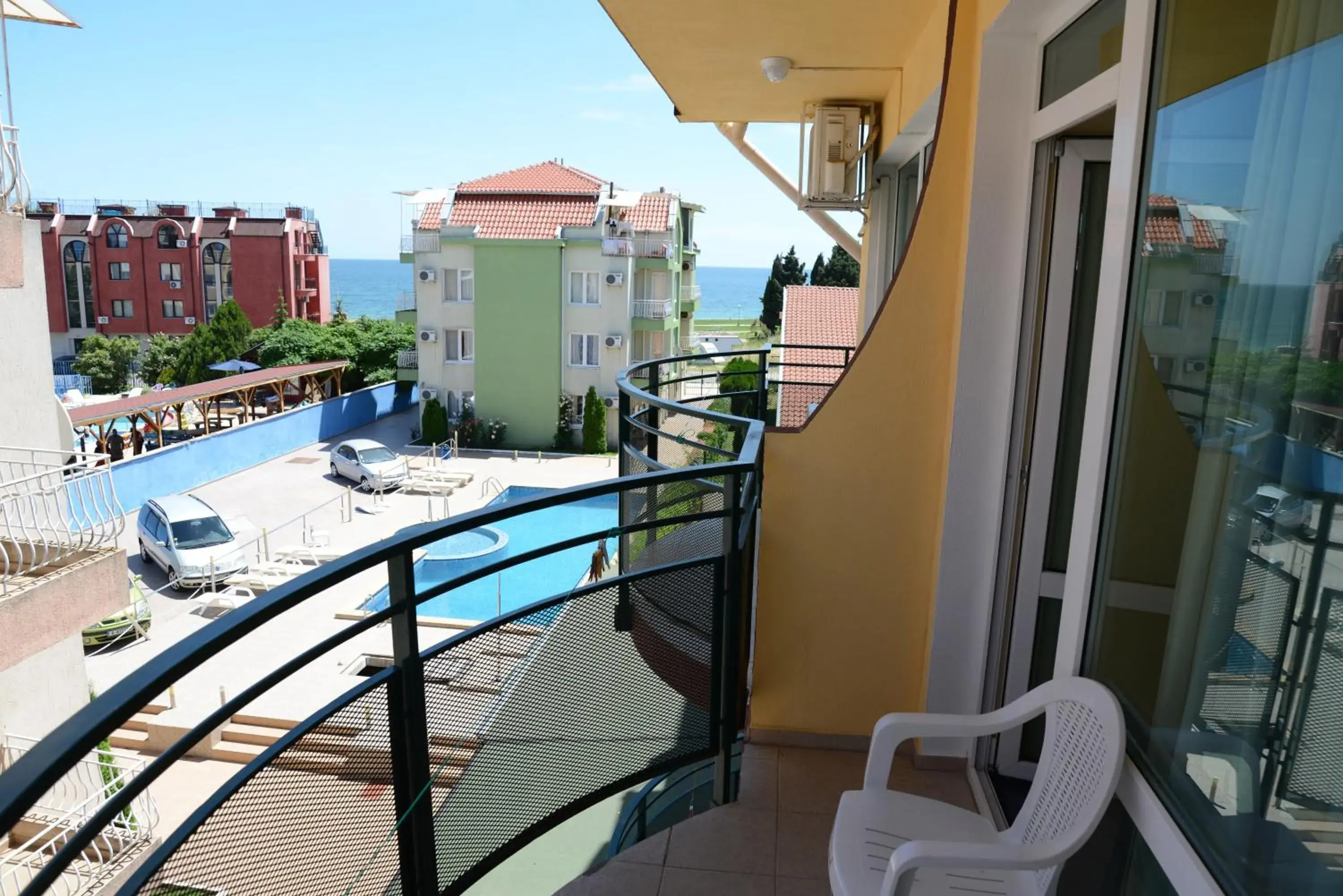 Deluxe Double Room with Balcony and Sea View in Hotel Riviera Deluxe Double Room with Balcony and Sea View in Hotel Riviera