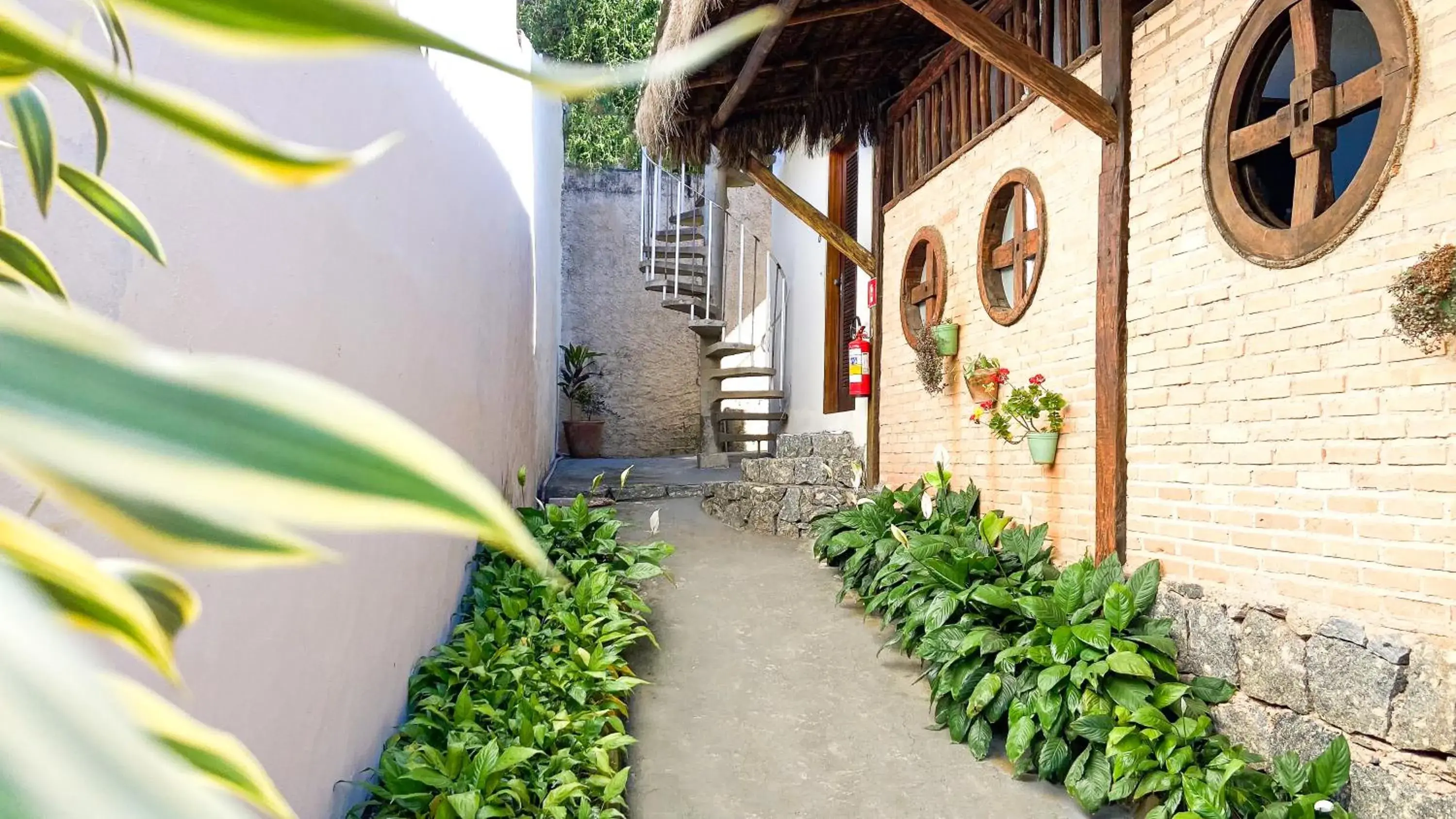 Economy Double Room in Pousada Montemar Economy Double Room in Pousada Montemar