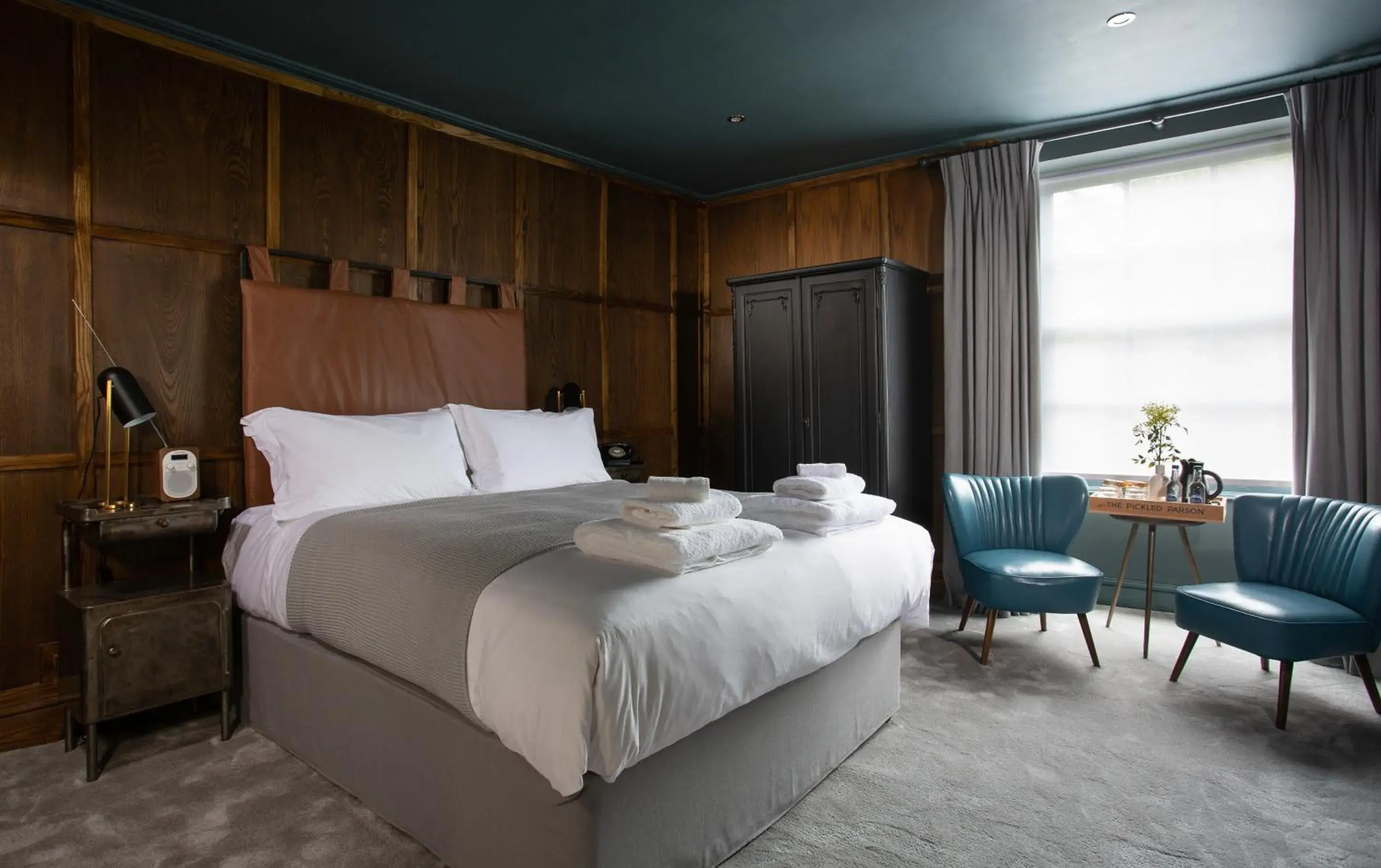 Deluxe King Room in The Pickled Parson of Sedgefield Deluxe King Room in The Pickled Parson of Sedgefield