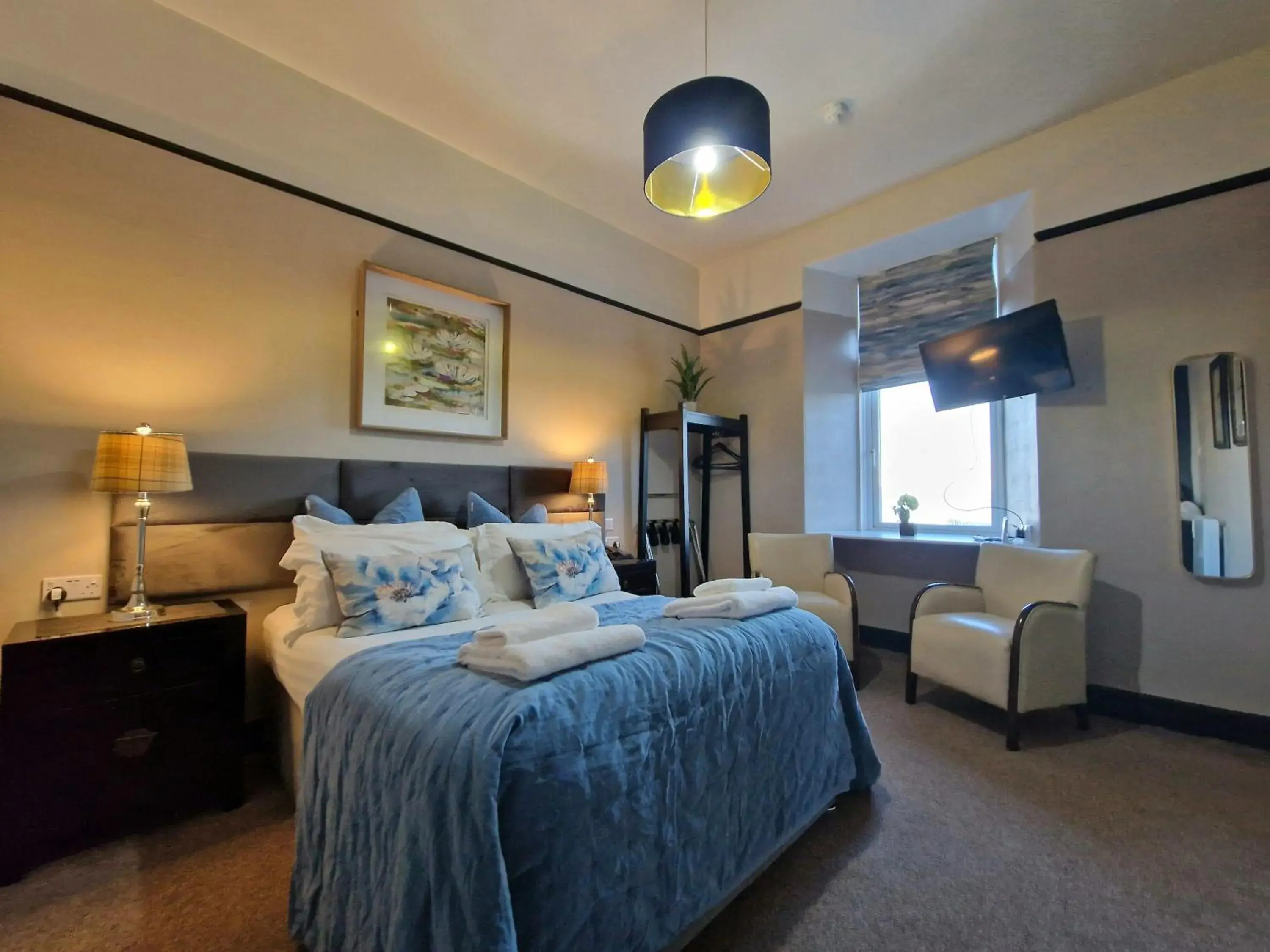 Classic Double Room in West Highland Hotel Classic Double Room in West Highland Hotel