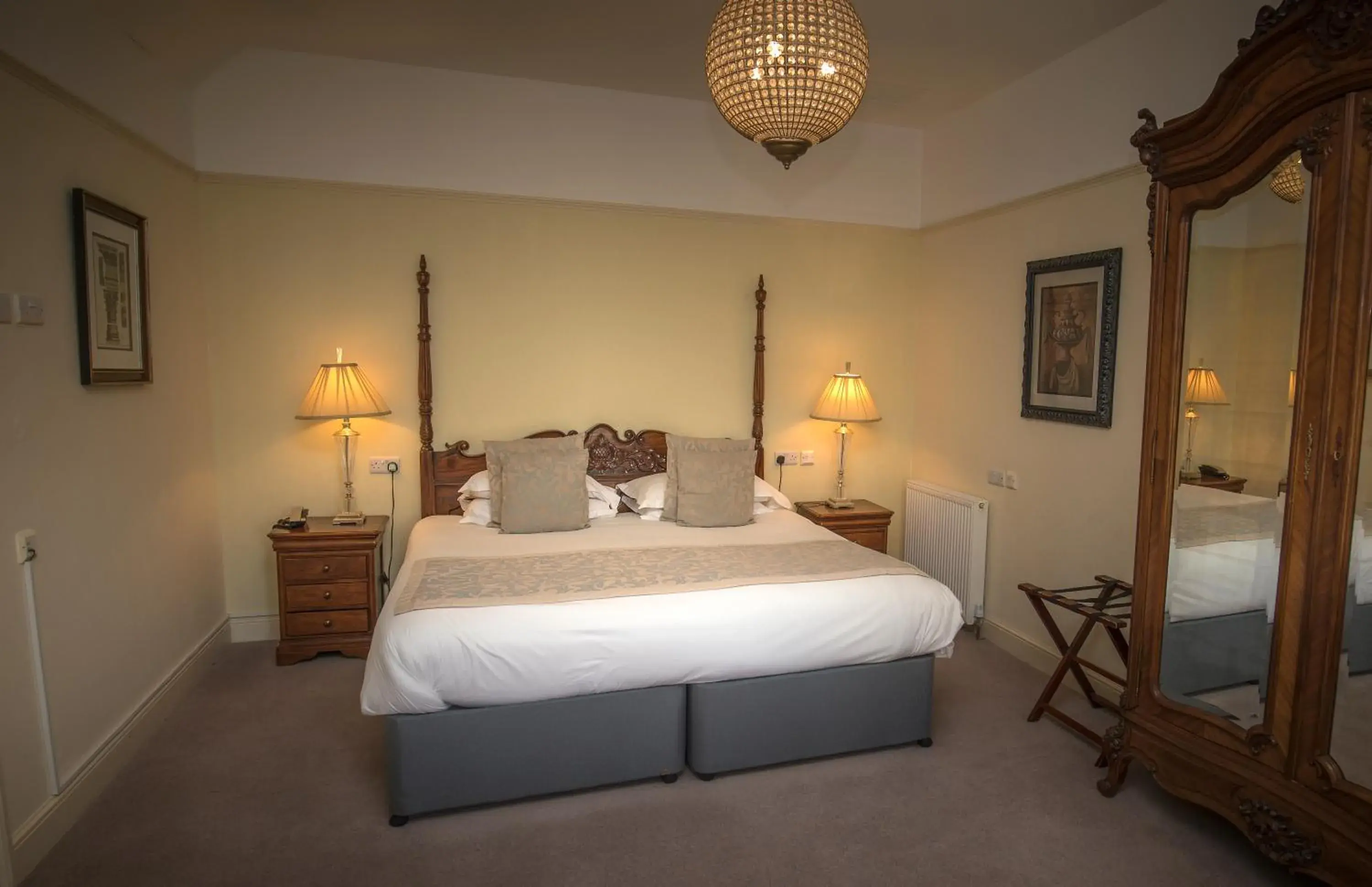 Executive Double Room in Château Rhianfa Executive Double Room in Château Rhianfa