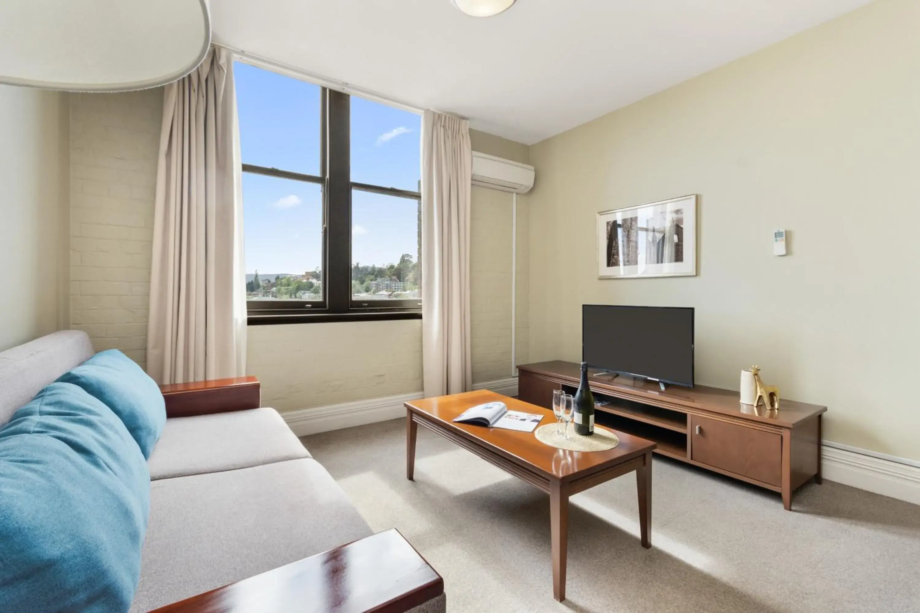 One-Bedroom Apartment in Launceston Central Apartment Hotel Official One-Bedroom Apartment in Launceston Central Apartment Hotel Official