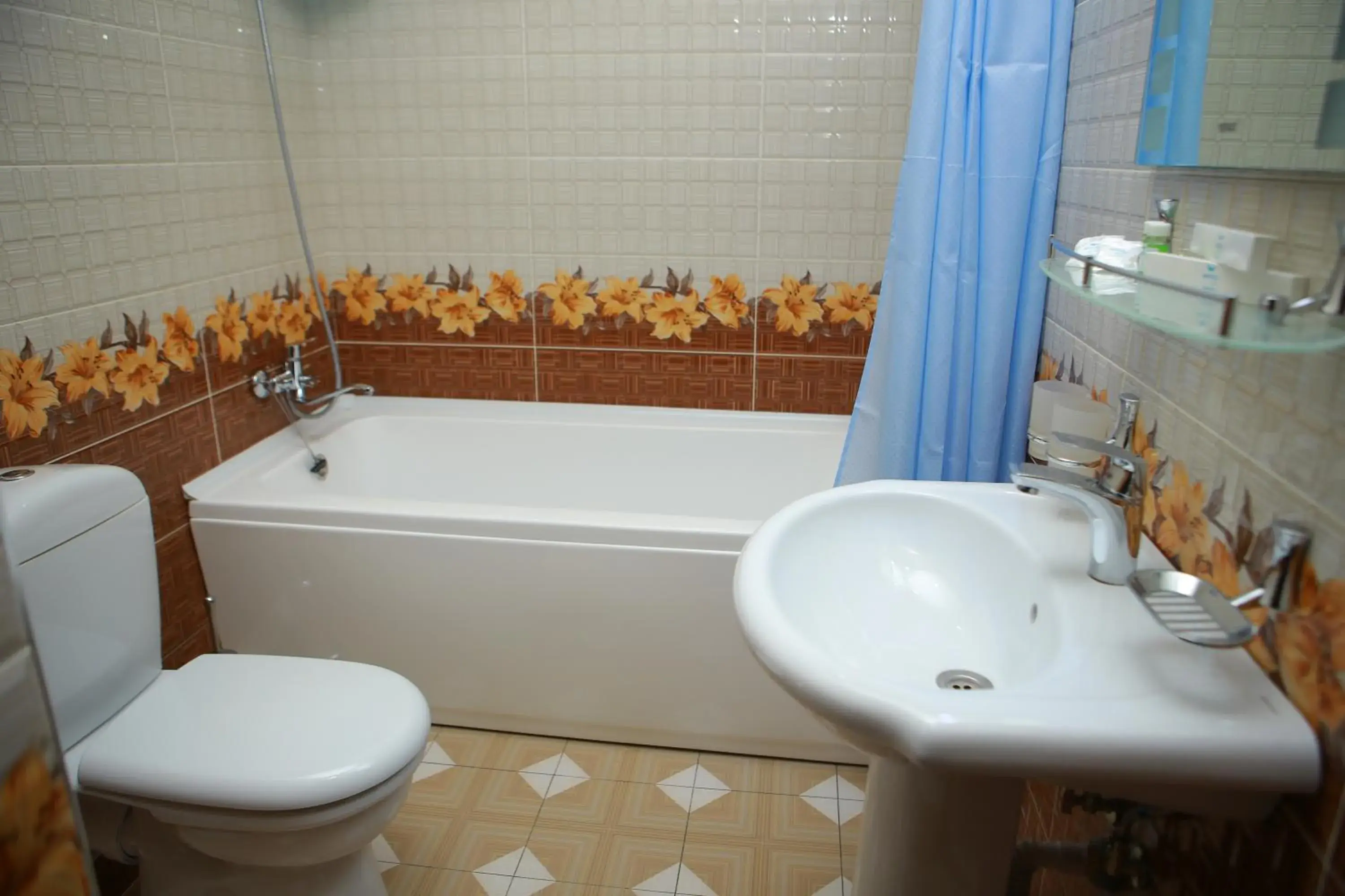 Deluxe Double or Twin Room in Boulevard Palace Hotel Deluxe Double or Twin Room in Boulevard Palace Hotel