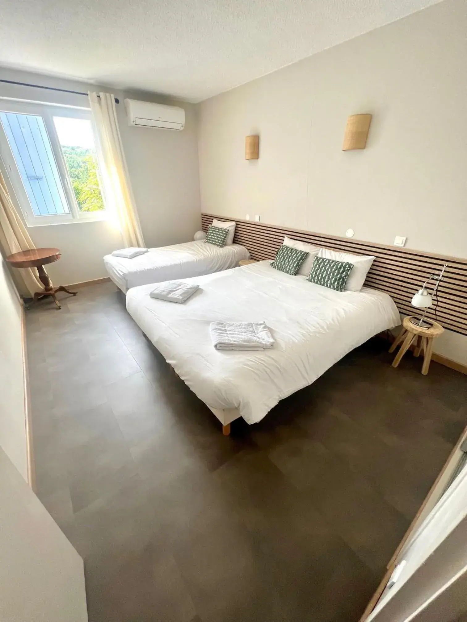 Apartment - single occupancy - Ground Floor in Hôtel Rose des Vents Apartment - single occupancy - Ground Floor in Hôtel Rose des Vents