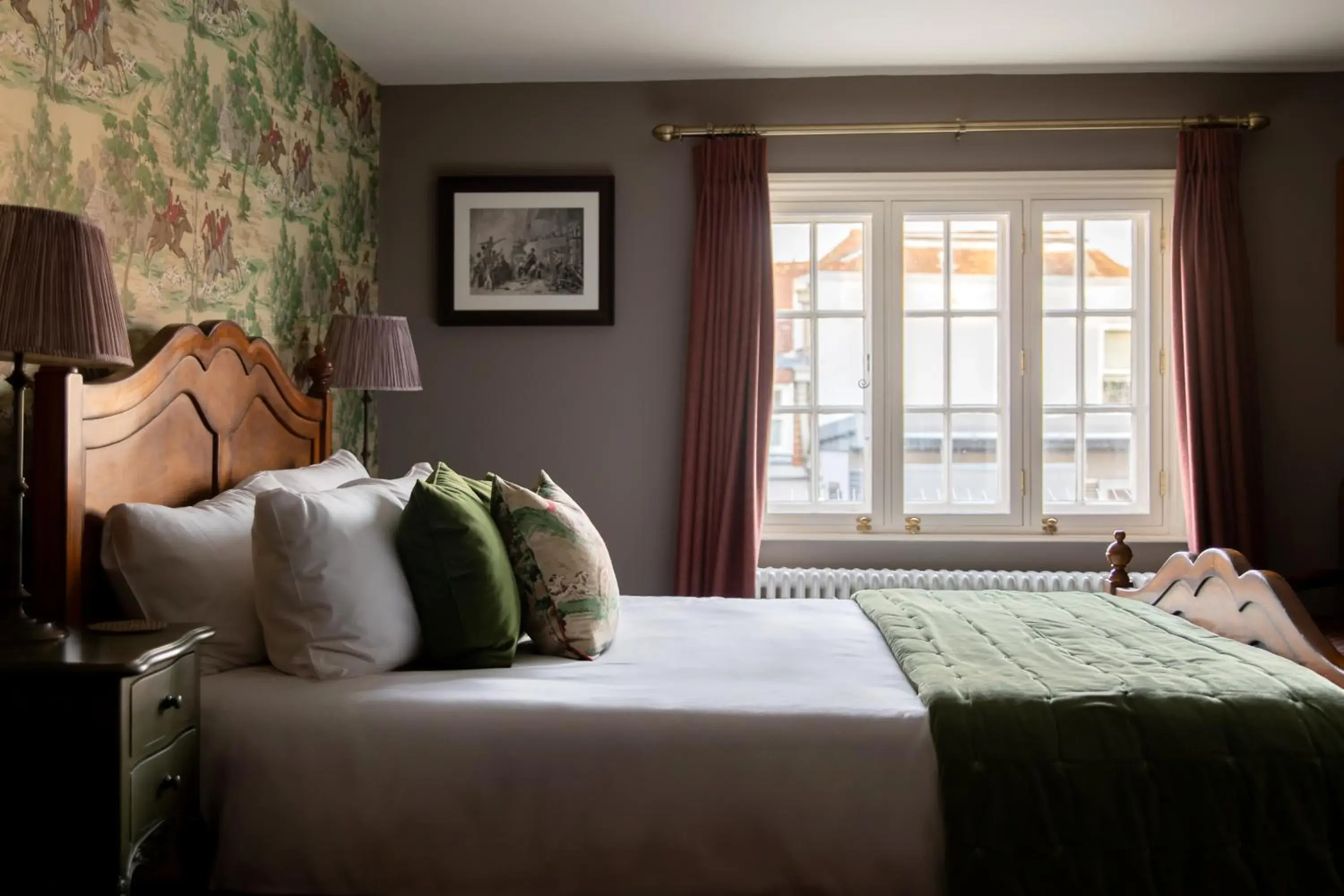 Double Room in The Crown Inn Double Room in The Crown Inn