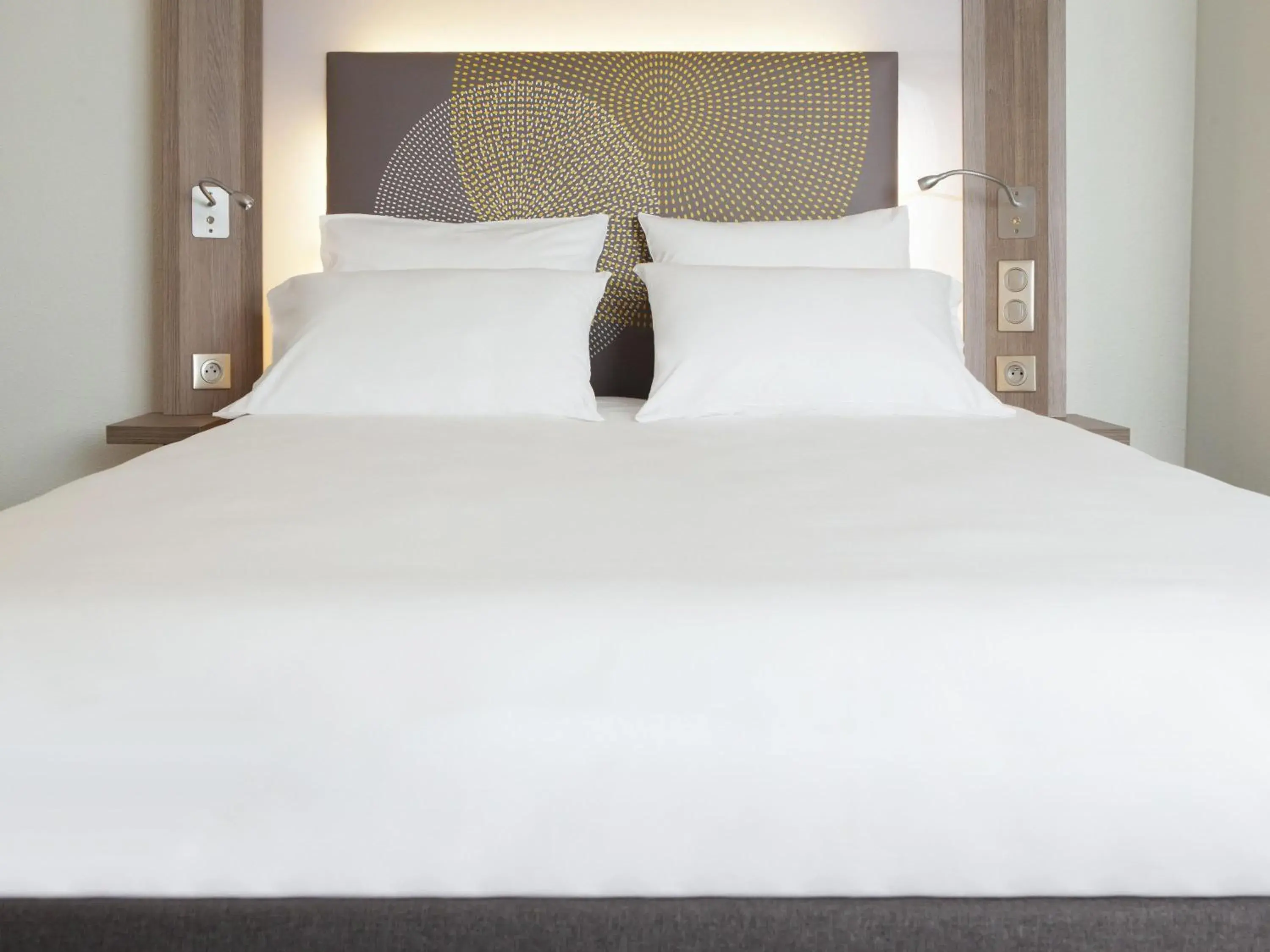 Comfort Single Room in Novotel Toulouse Centre Wilson Comfort Single Room in Novotel Toulouse Centre Wilson