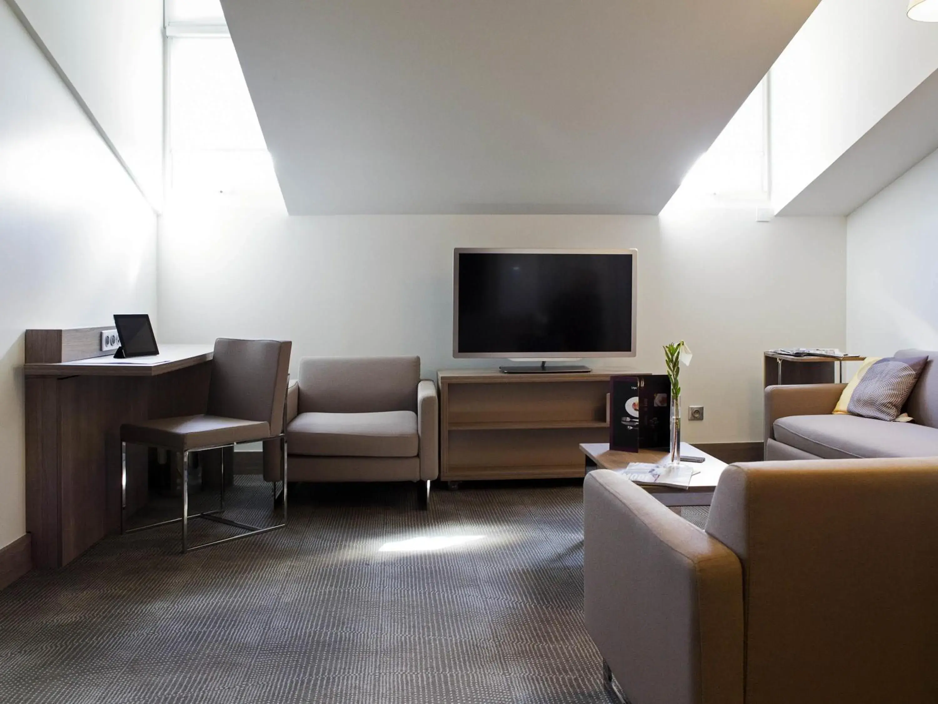 Superior Suite in Novotel Toulouse Centre Wilson Superior Suite in Novotel Toulouse Centre Wilson