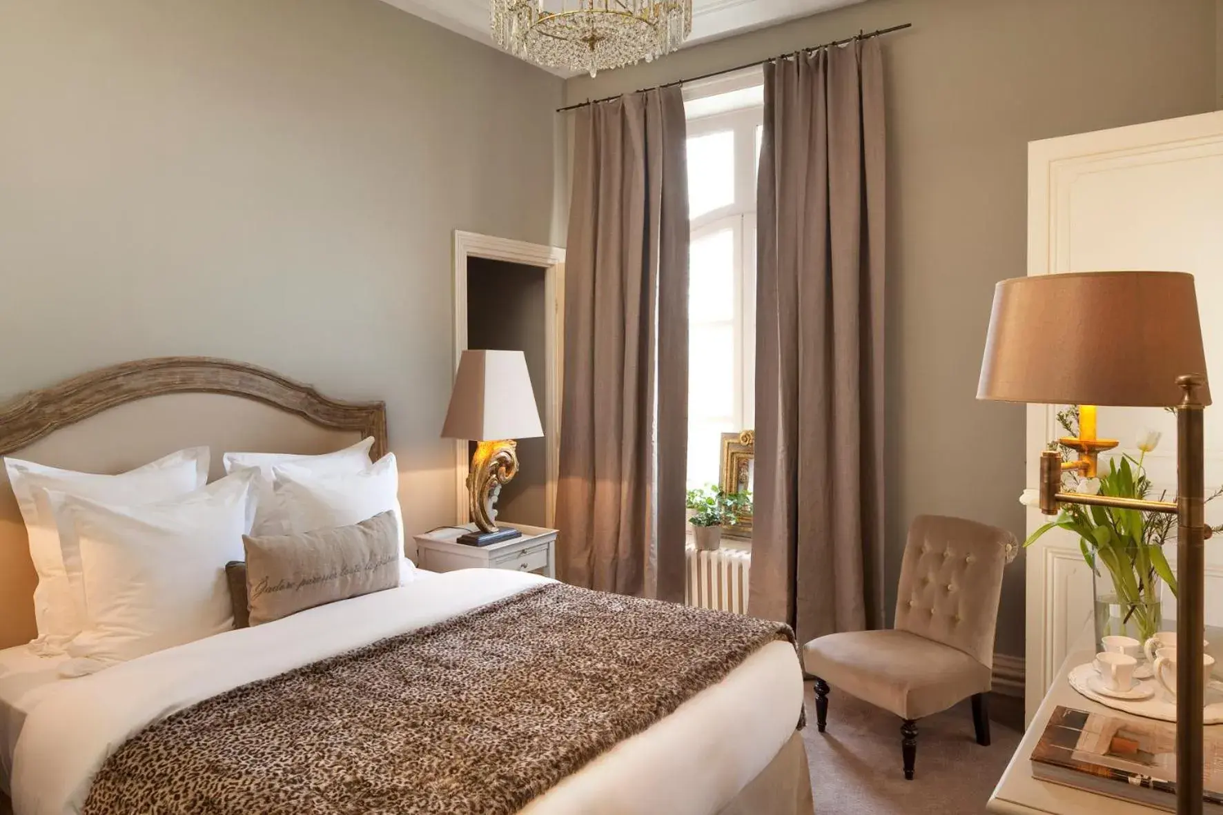 Double Room in Château de la Marine Double Room in Château de la Marine