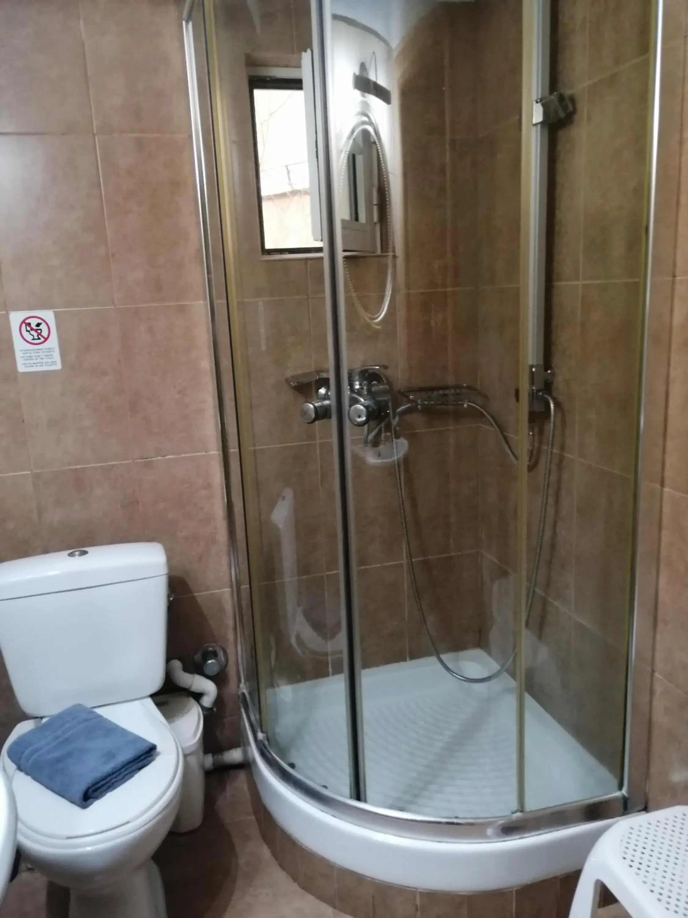 Semi-Basement Studio in Palataki Residence Semi-Basement Studio in Palataki Residence