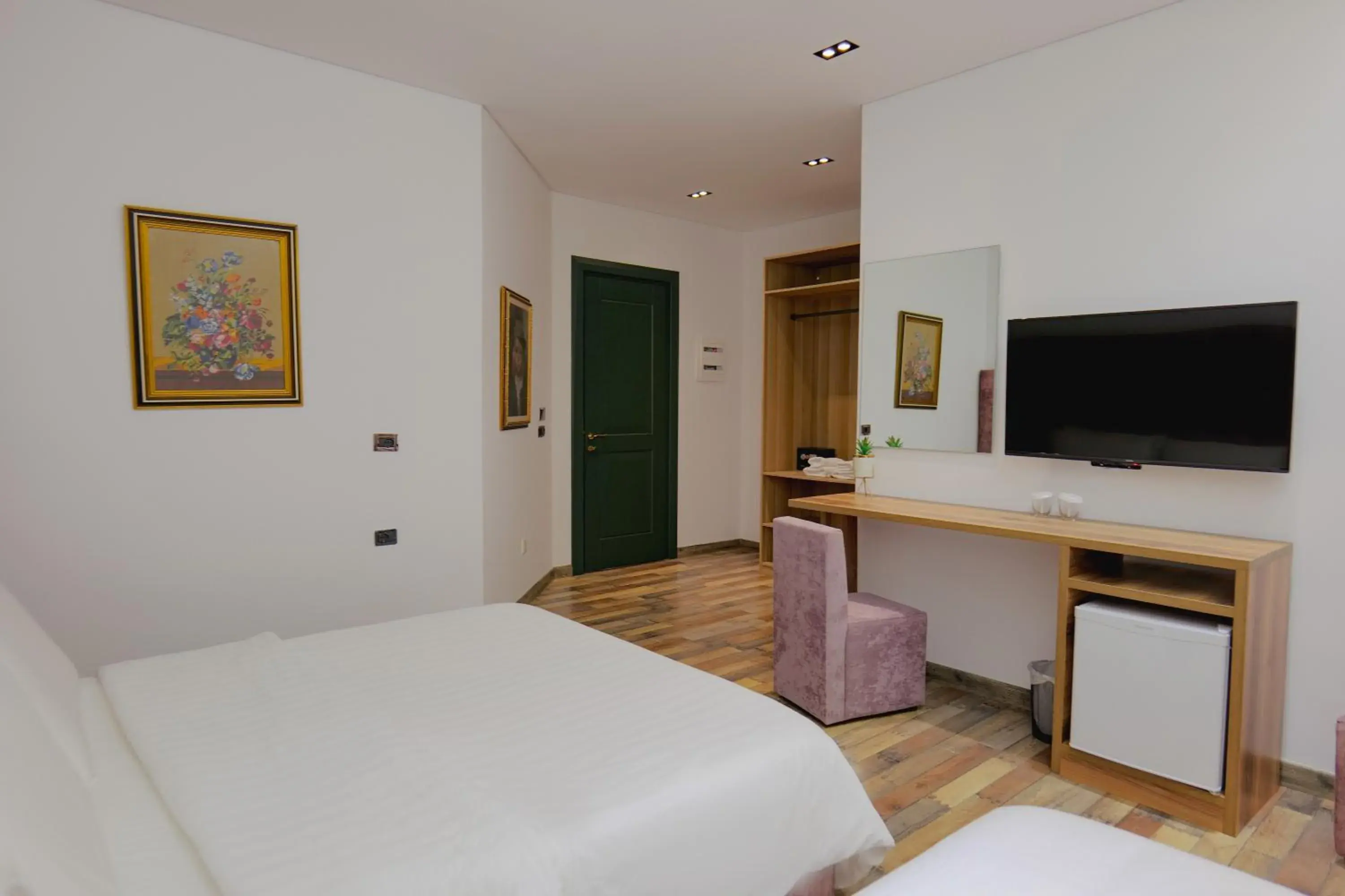 Triple Room with Mountain View in Asi Rooftop Hotel Triple Room with Mountain View in Asi Rooftop Hotel