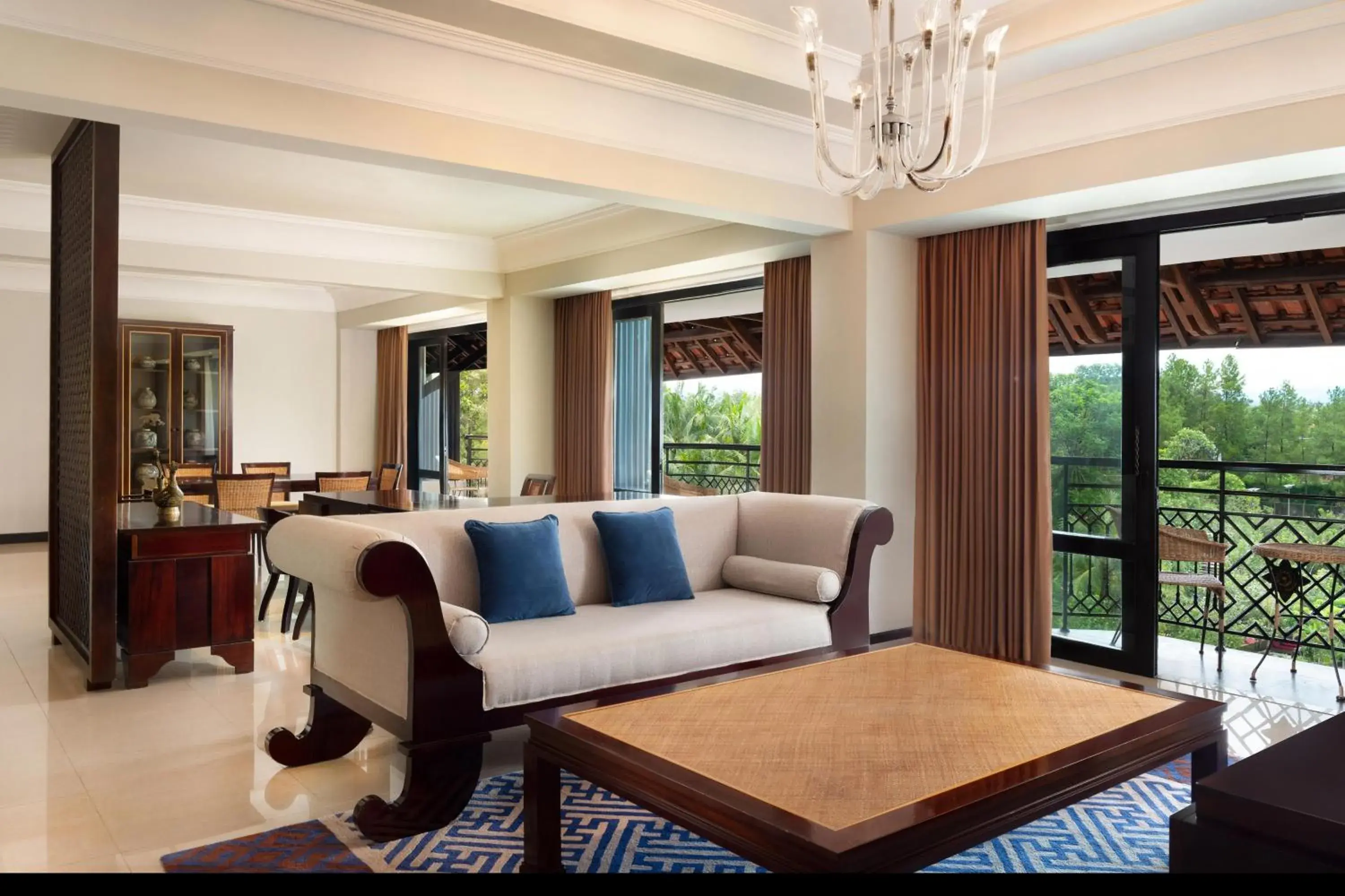 Royal Suite (2 bedroom, King, Twin, Club Lounge Access, Pantry, balcony) in Mustika Yogyakarta Resort and Spa Royal Suite (2 bedroom, King, Twin, Club Lounge Access, Pantry, balcony) in Mustika Yogyakarta Resort and Spa