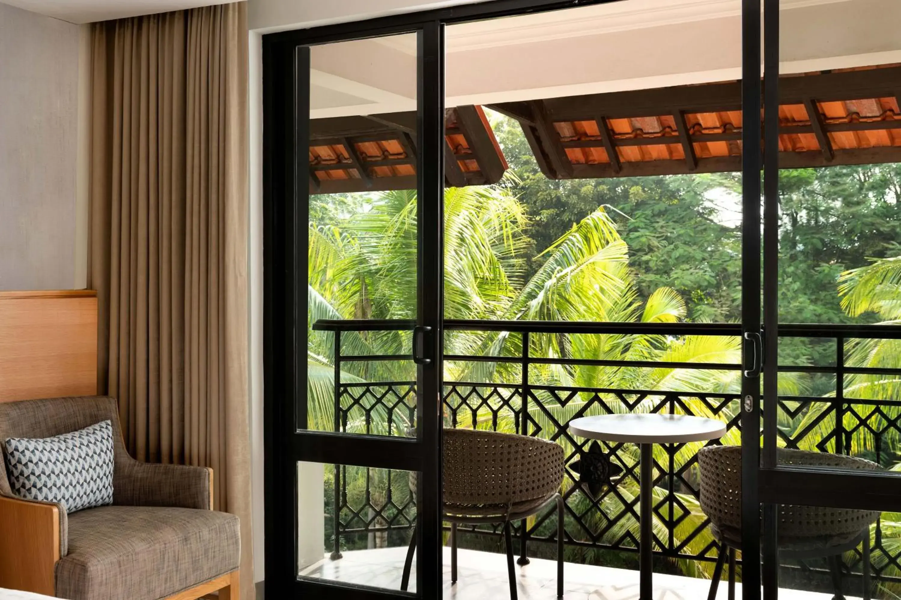 Grand Deluxe Twin (balcony & Club Lounge Access) in Mustika Yogyakarta Resort and Spa Grand Deluxe Twin (balcony & Club Lounge Access) in Mustika Yogyakarta Resort and Spa