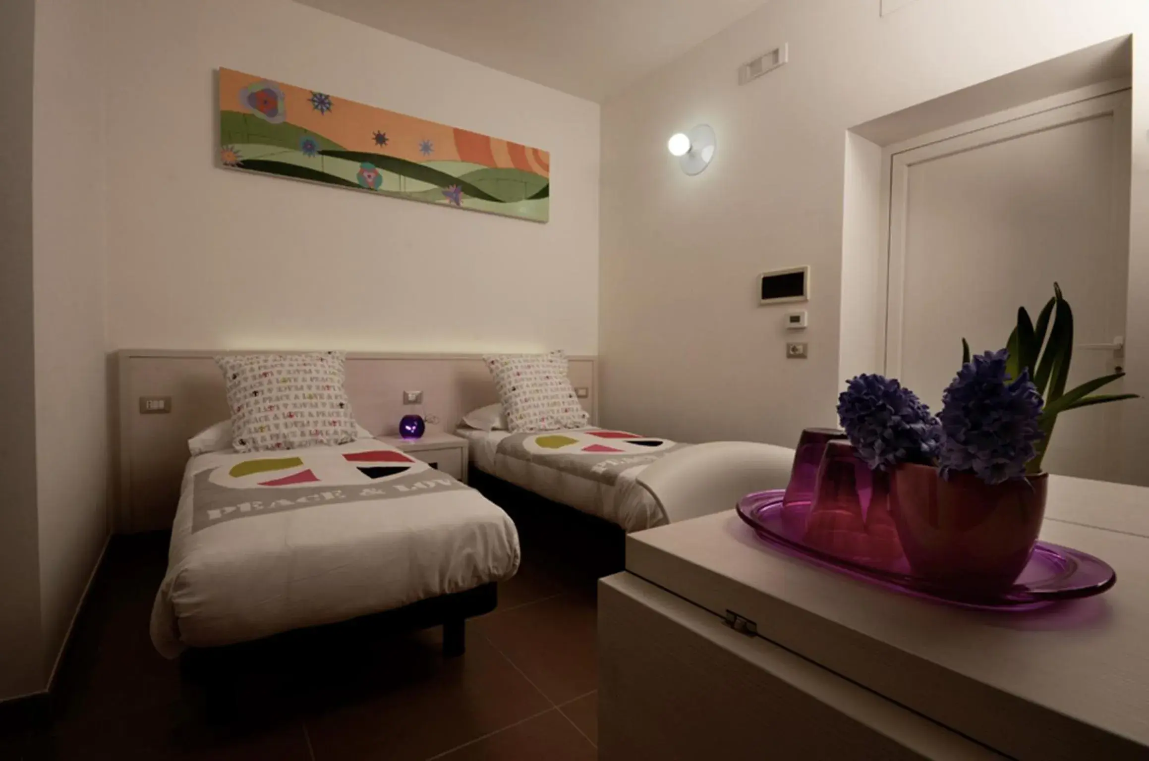 Twin Room - single occupancy in Bedrooms B&B Twin Room - single occupancy in Bedrooms B&B