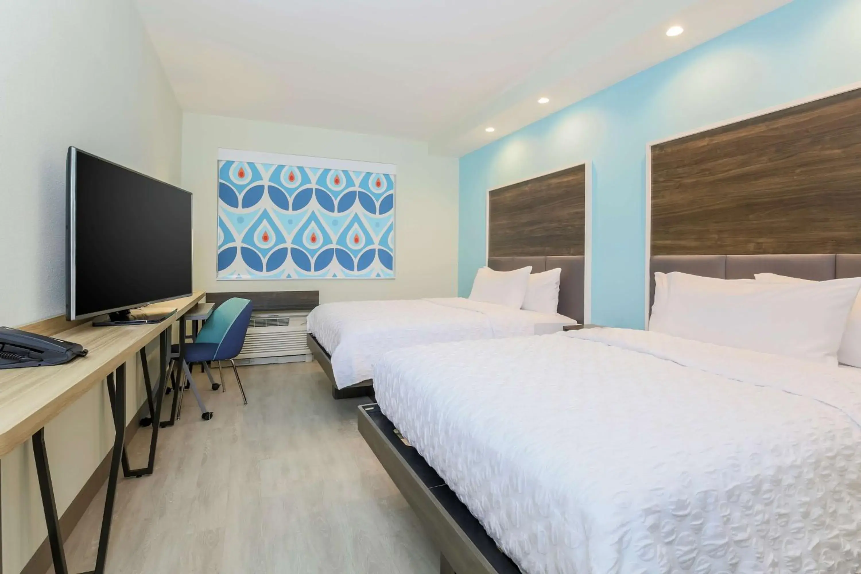 Queen Room with Two Queen Beds - Mobility Access in Tru by Hilton Amarillo West Queen Room with Two Queen Beds - Mobility Access in Tru by Hilton Amarillo West