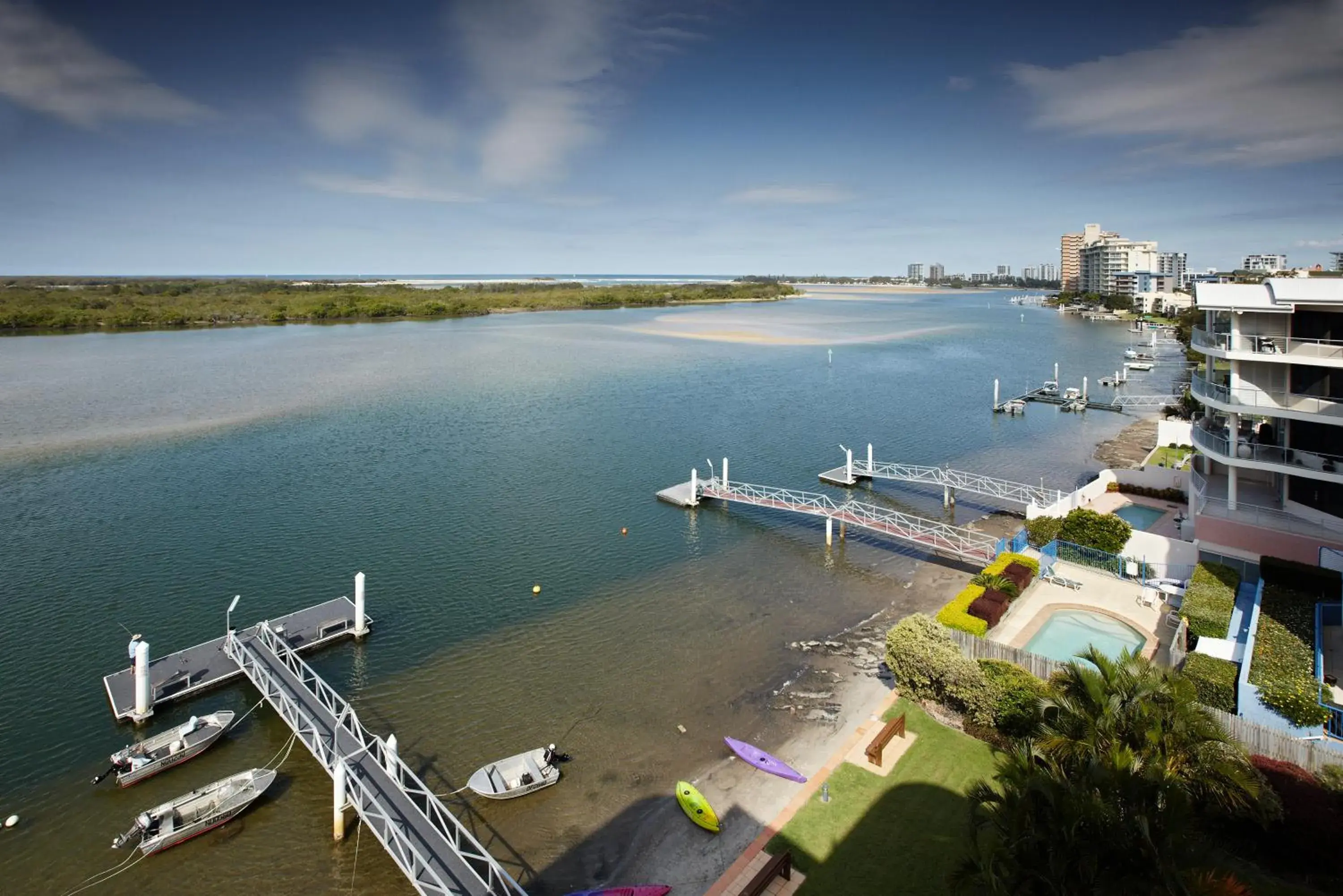 2 Bedroom River view (1Q2S) in On The River Apartments 2 Bedroom River view (1Q2S) in On The River Apartments