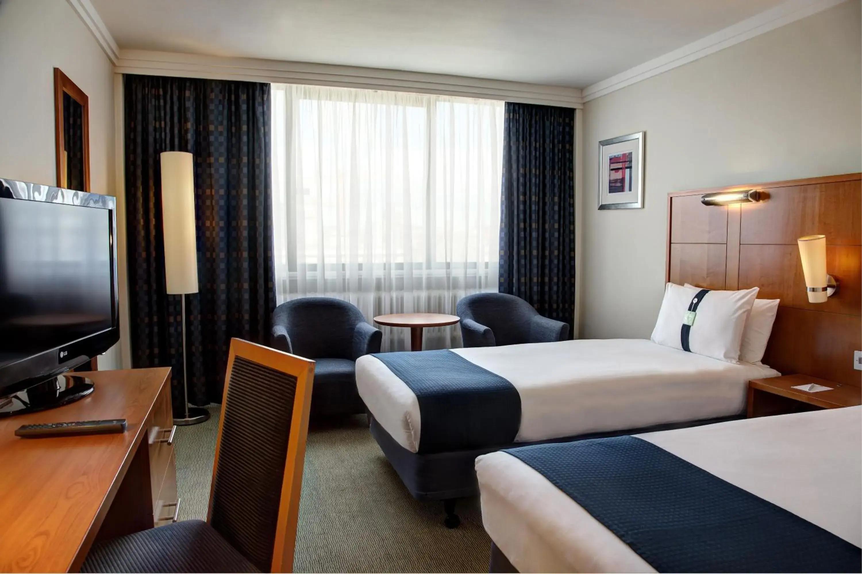 Standard Room in Holiday Inn London Bloomsbury by IHG Standard Room in Holiday Inn London Bloomsbury by IHG