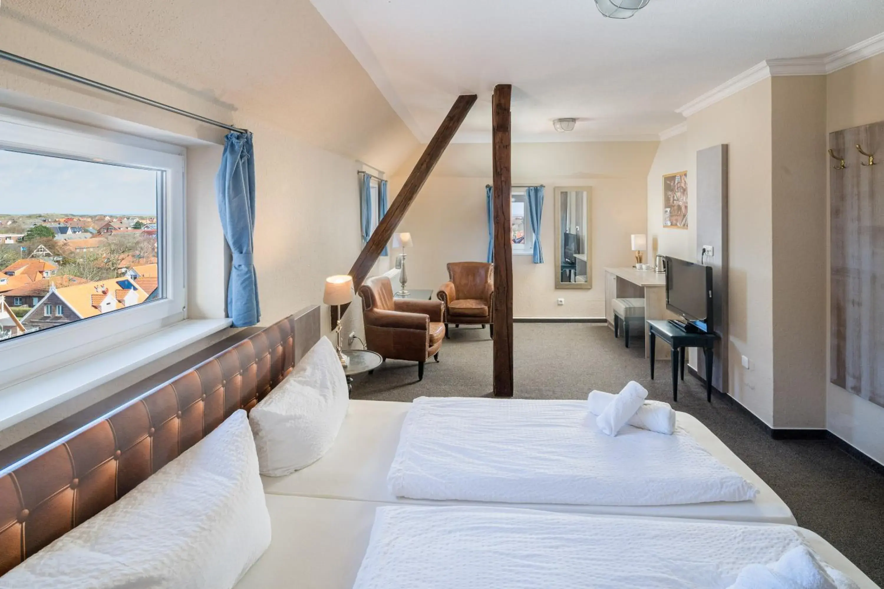 Superior Double Room with Sea View in Inselhotel Langeoog Superior Double Room with Sea View in Inselhotel Langeoog