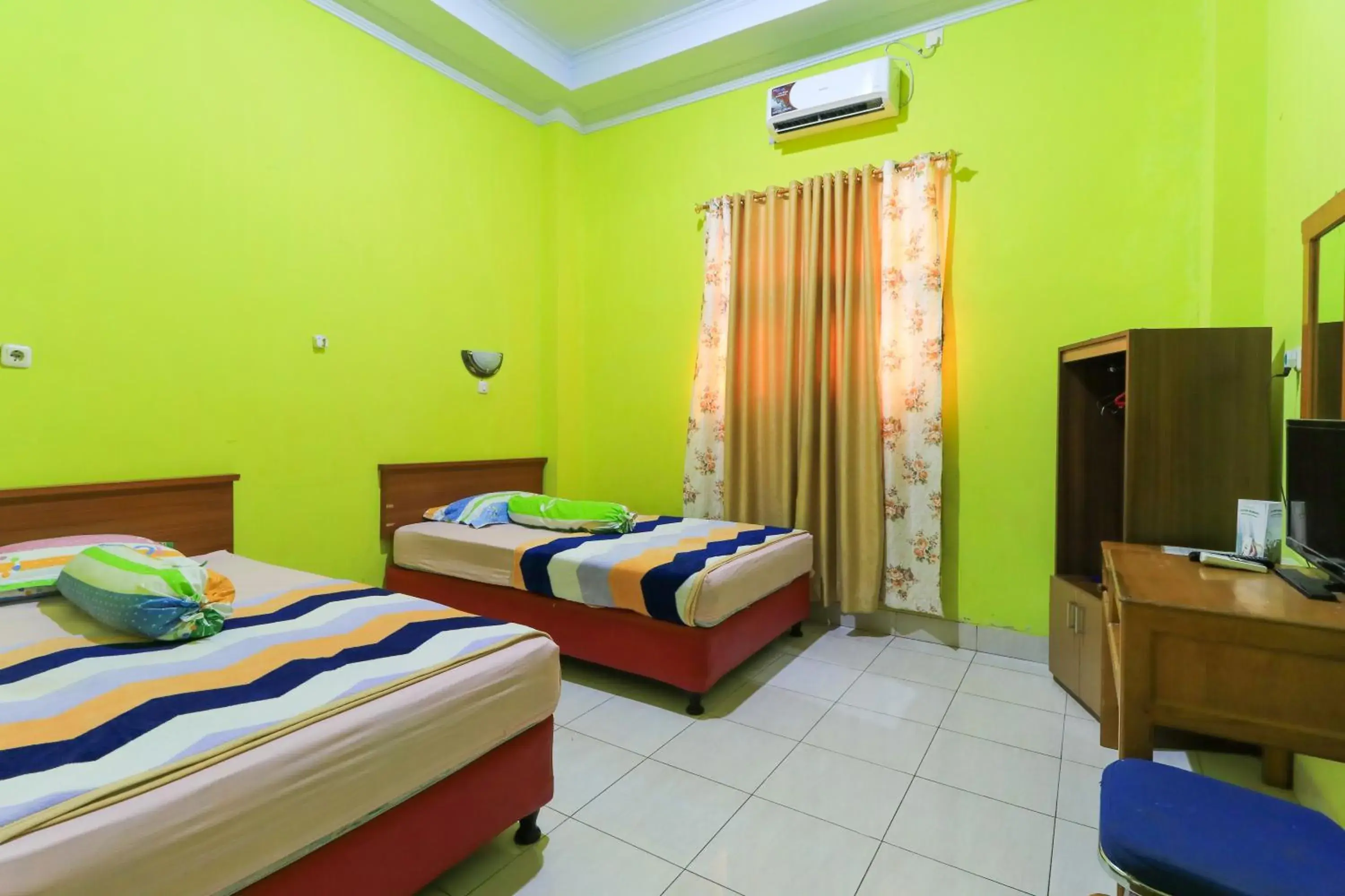 Superior Double or Twin Room in Pondok Green Adhyaksa Syariah Superior Double or Twin Room in Pondok Green Adhyaksa Syariah