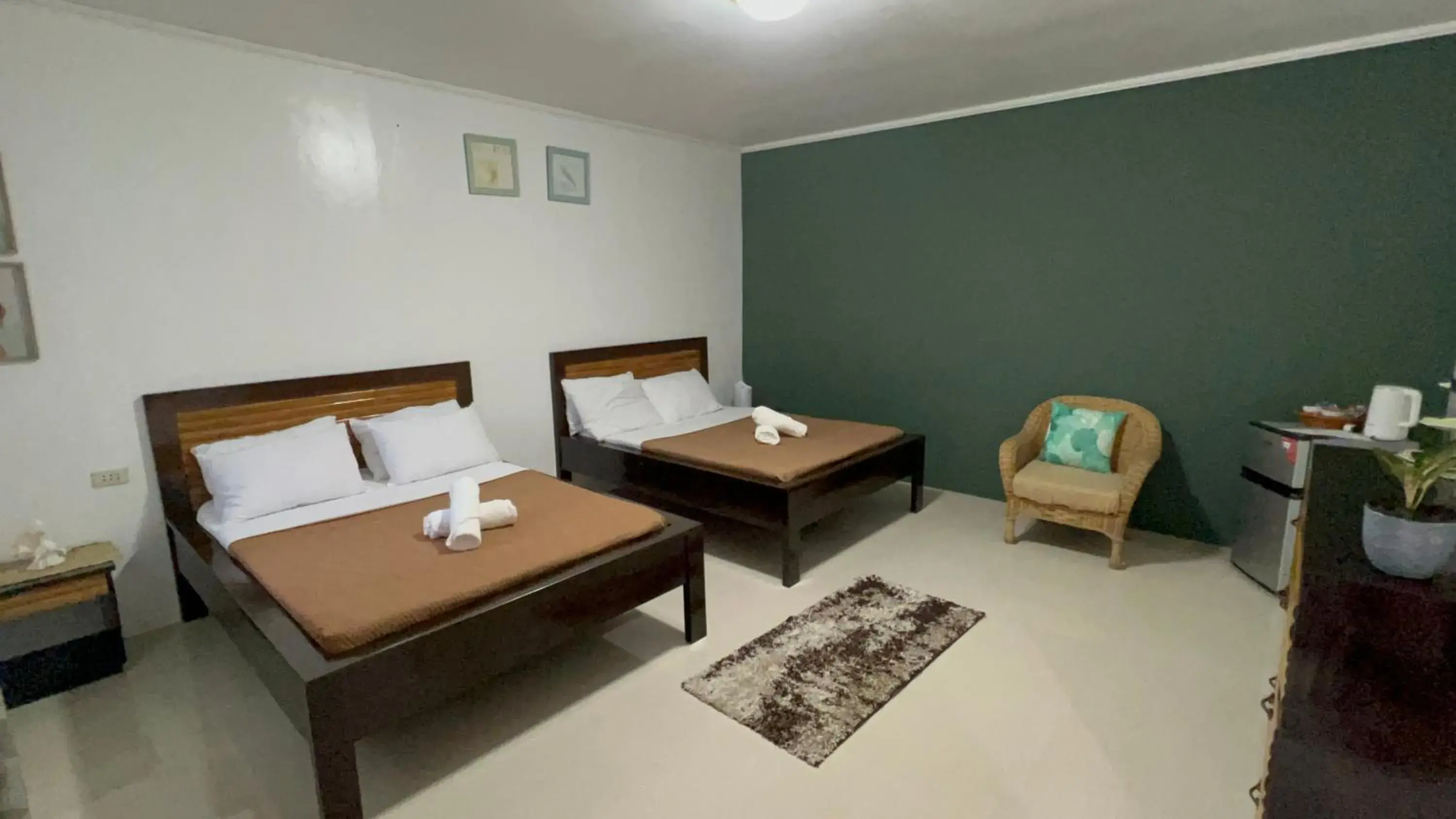 Family Room in Vailtin Home Point Family Room in Vailtin Home Point