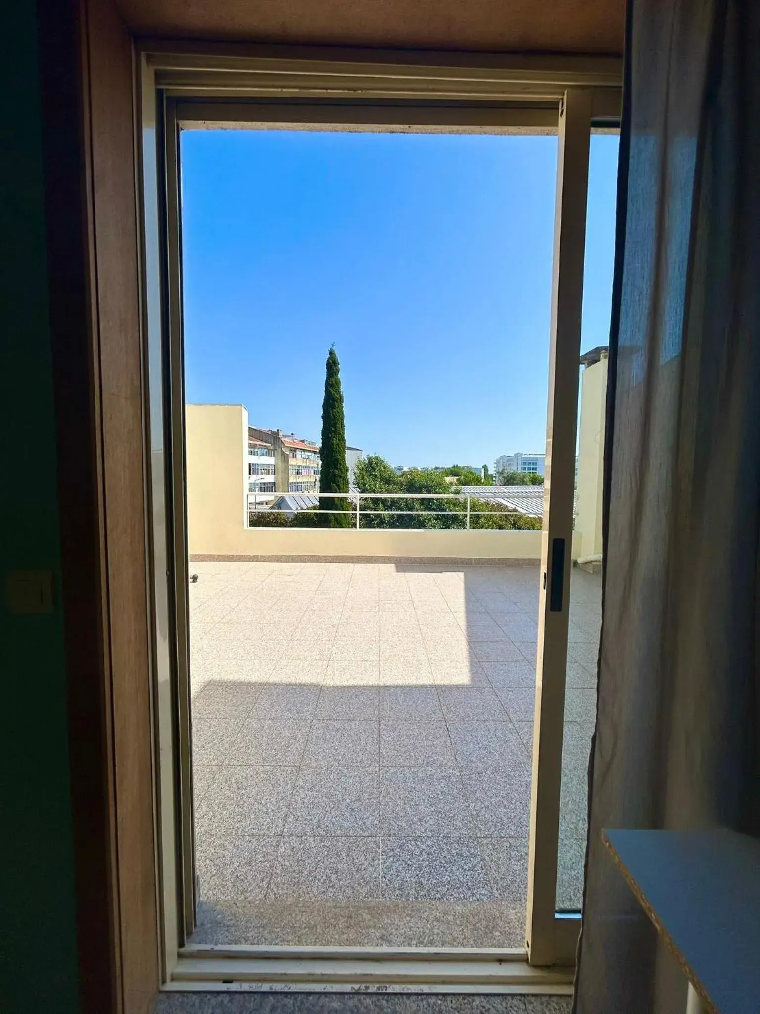 Quadruple Room with Terrace in Hostel das Flores Quadruple Room with Terrace in Hostel das Flores