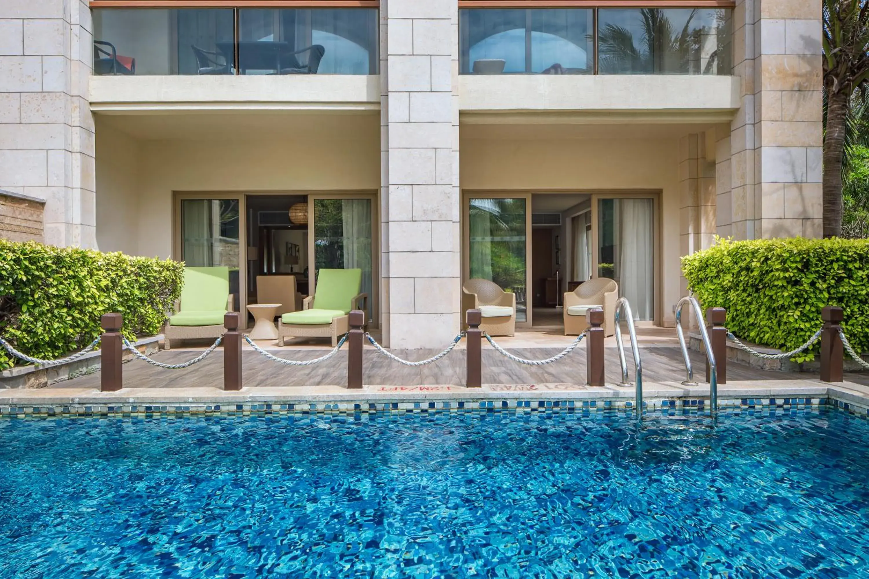 Grand Pool Access Twin Room in Sheraton Sanya Haitang Bay Resort Grand Pool Access Twin Room in Sheraton Sanya Haitang Bay Resort