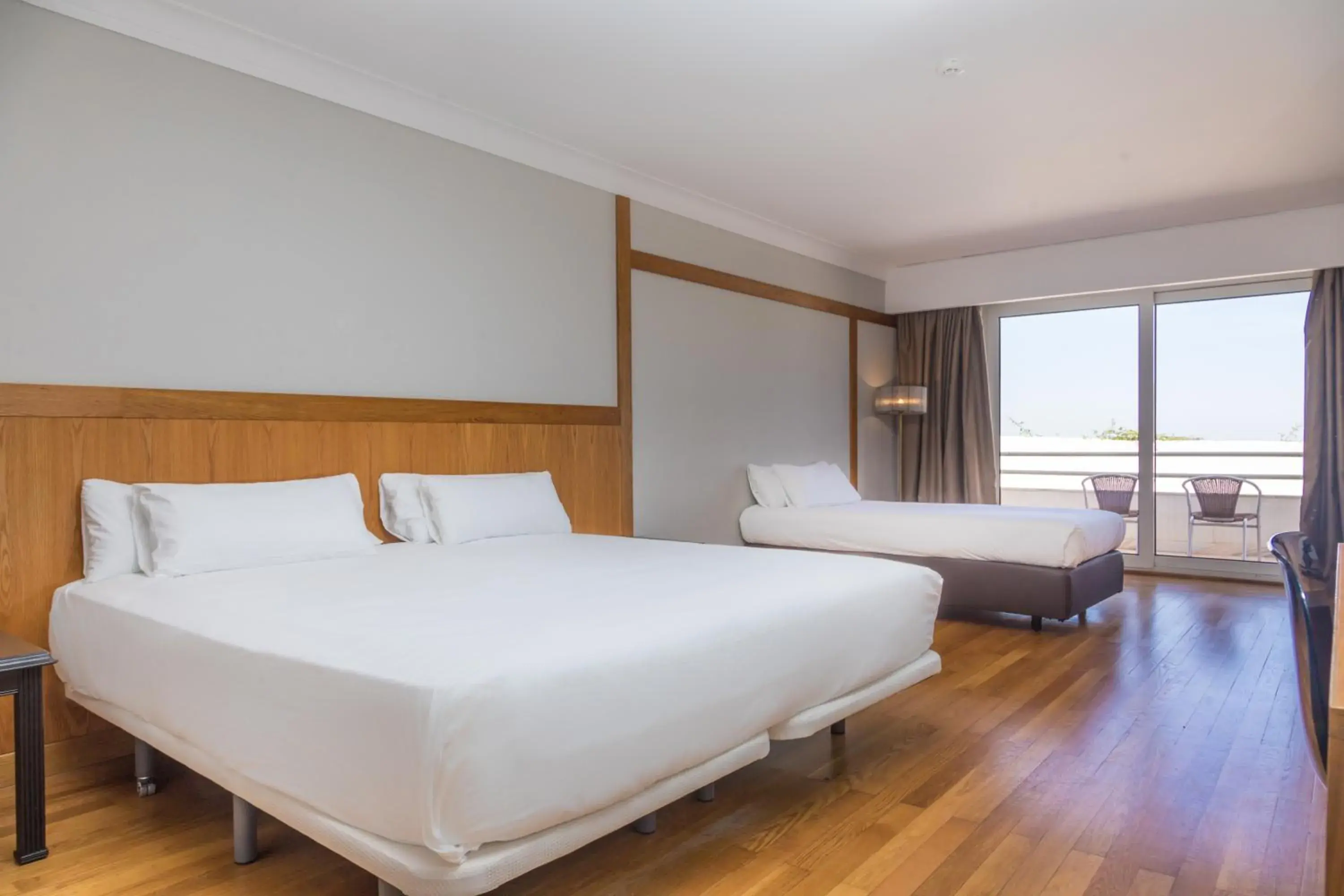 Triple Room in B&B HOTEL Sado Setúbal Triple Room in B&B HOTEL Sado Setúbal