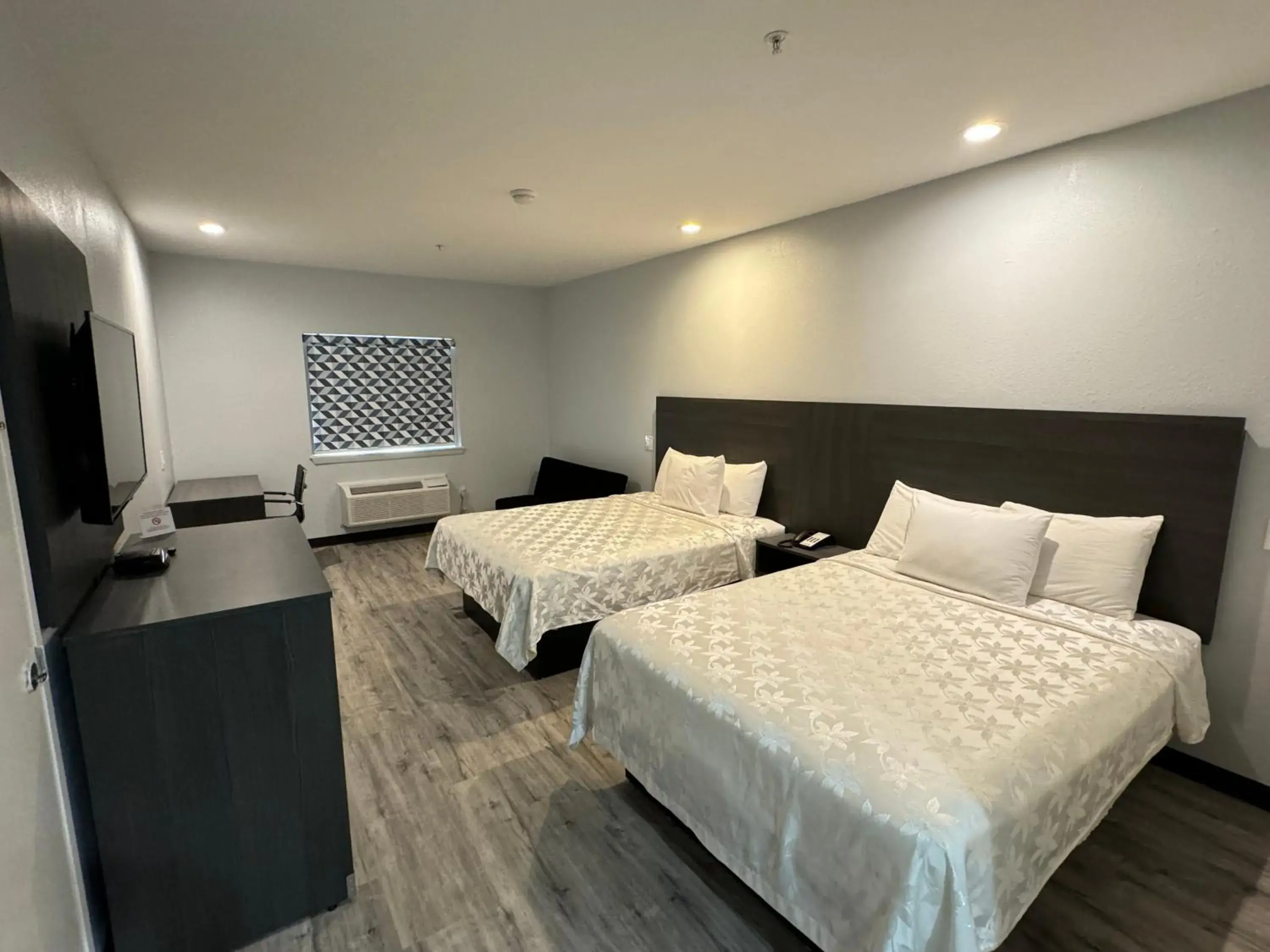 Double Suite with Two Double Beds in Americas Best Value Inn & Suites Haltom City Ft. Worth Double Suite with Two Double Beds in Americas Best Value Inn & Suites Haltom City Ft. Worth