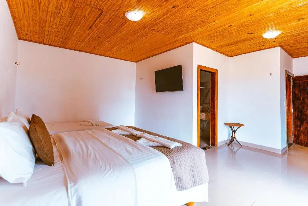 Superior Suite - single occupancy in Hotel Casa do Mar Superior Suite - single occupancy in Hotel Casa do Mar