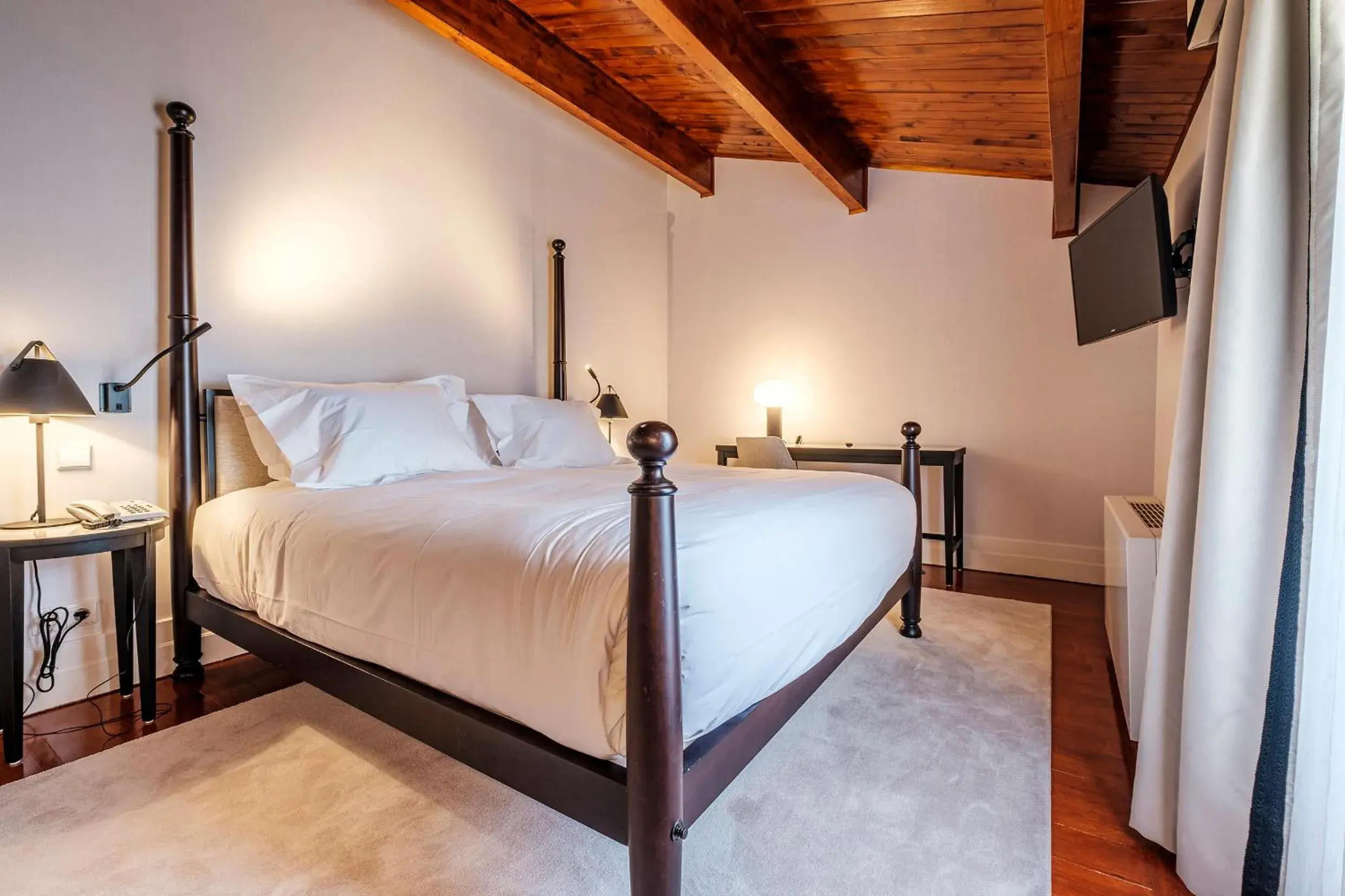 Superior Suite in Palacio da Lousa Boutique Hotel Superior Suite in Palacio da Lousa Boutique Hotel