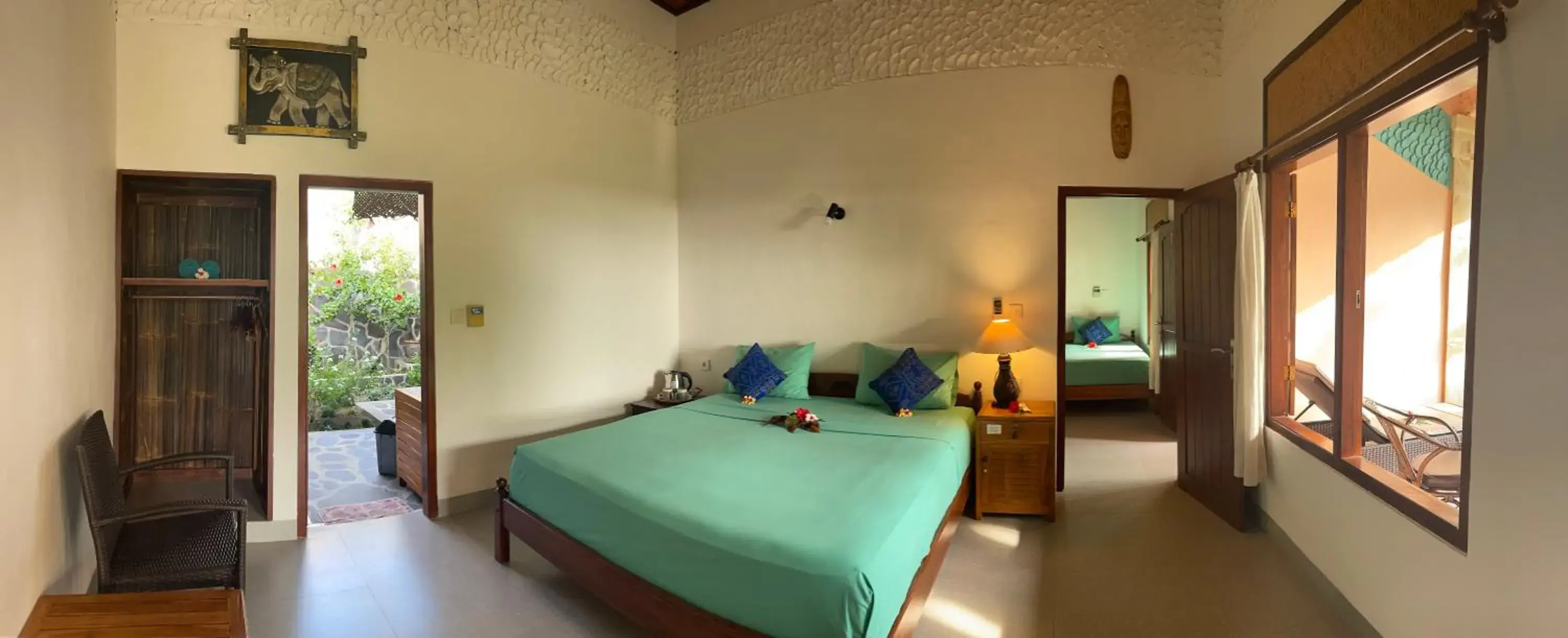 Family Room with Ocean View (4 adults) in 1000 Dream Bungalow Family Room with Ocean View (4 adults) in 1000 Dream Bungalow