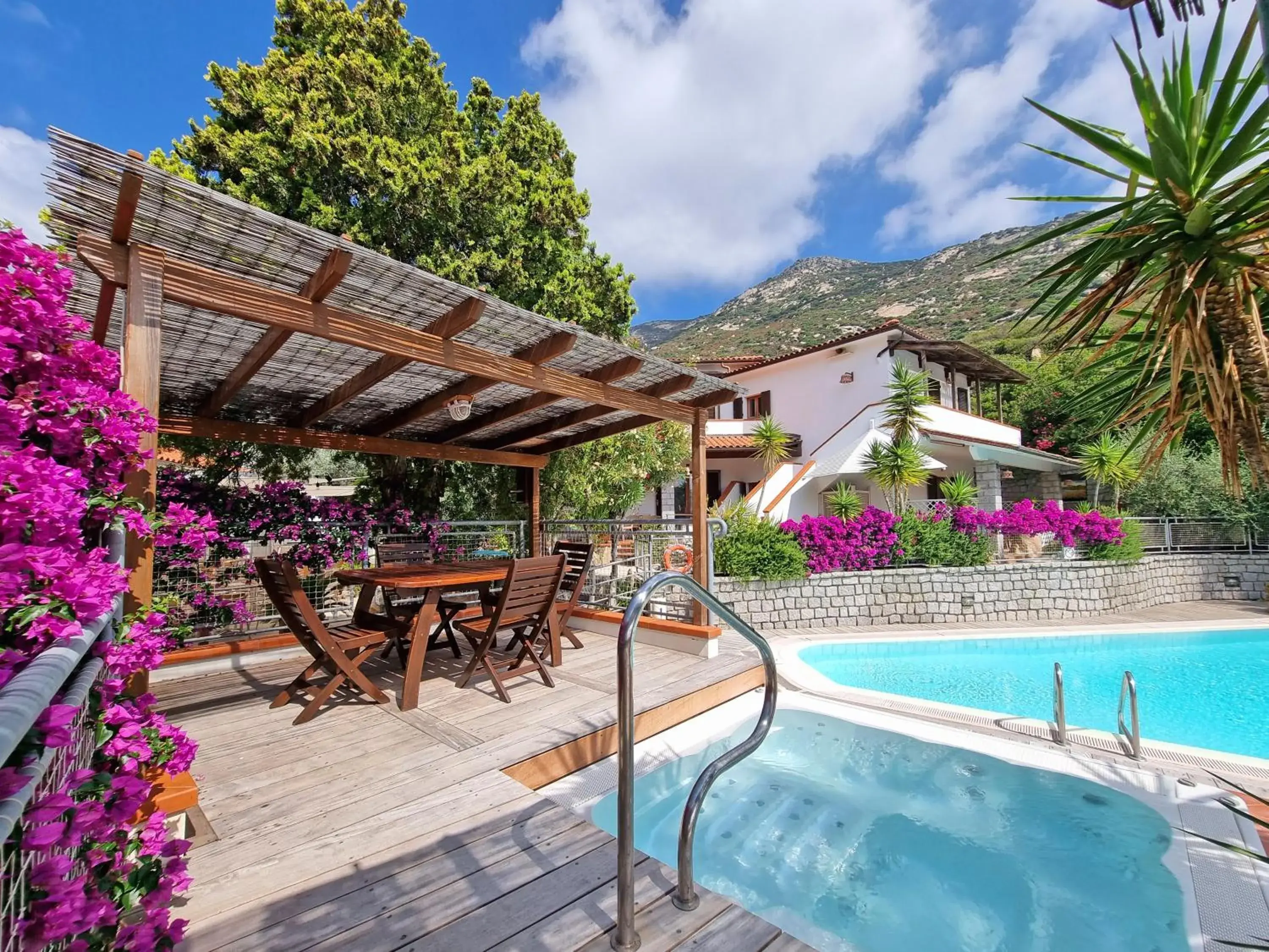 Eco Hotel Montemerlo Eco Hotel Montemerlo