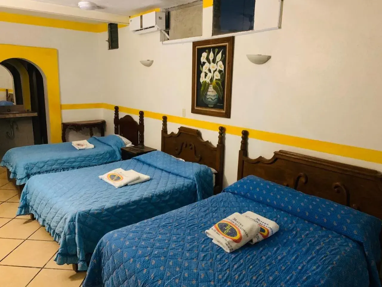 Superior Triple Room in Hotel Real Jojutla Superior Triple Room in Hotel Real Jojutla