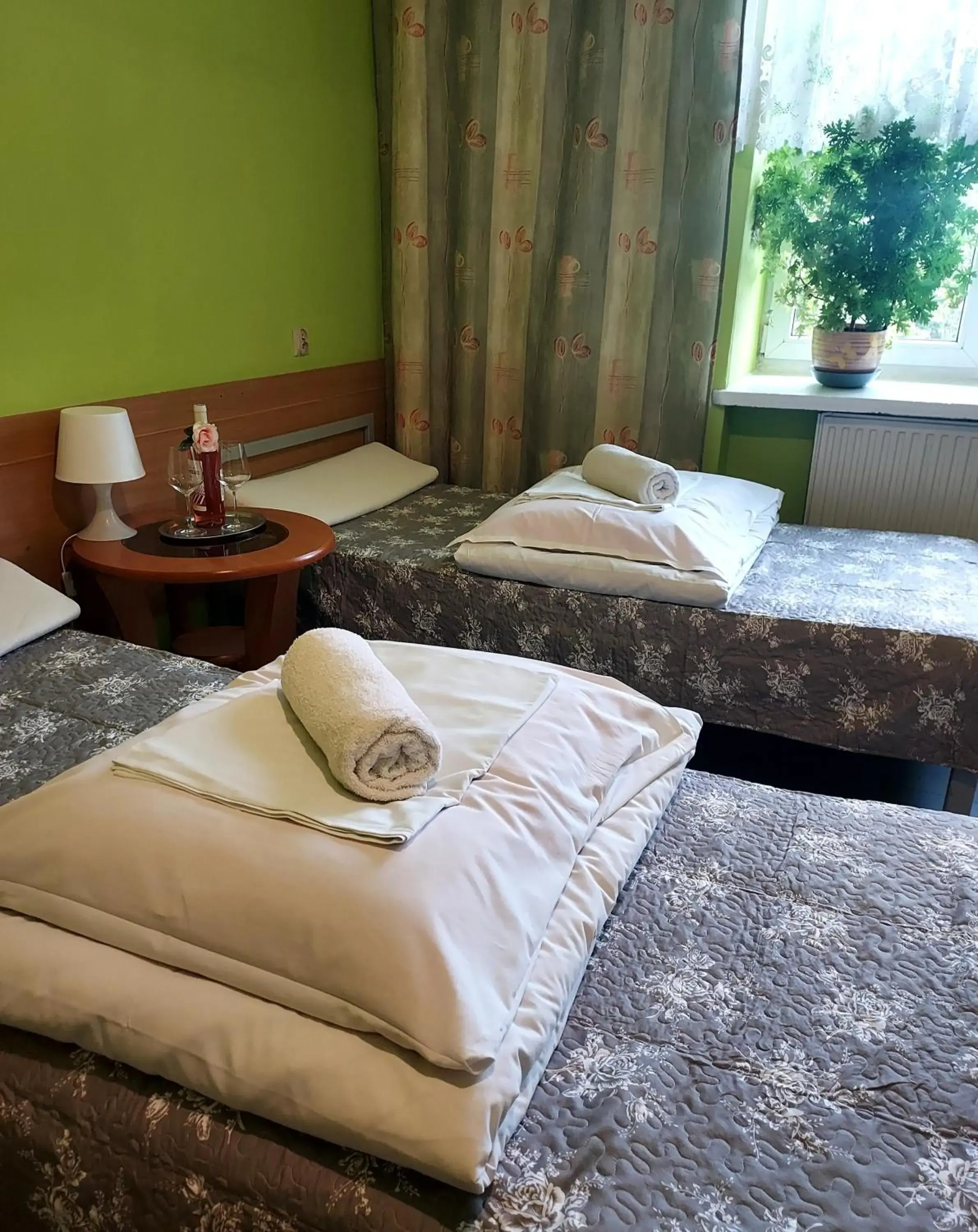 Double Room with Private Bathroom - single occupancy in Pokoje Goscinne Koral Double Room with Private Bathroom - single occupancy in Pokoje Goscinne Koral