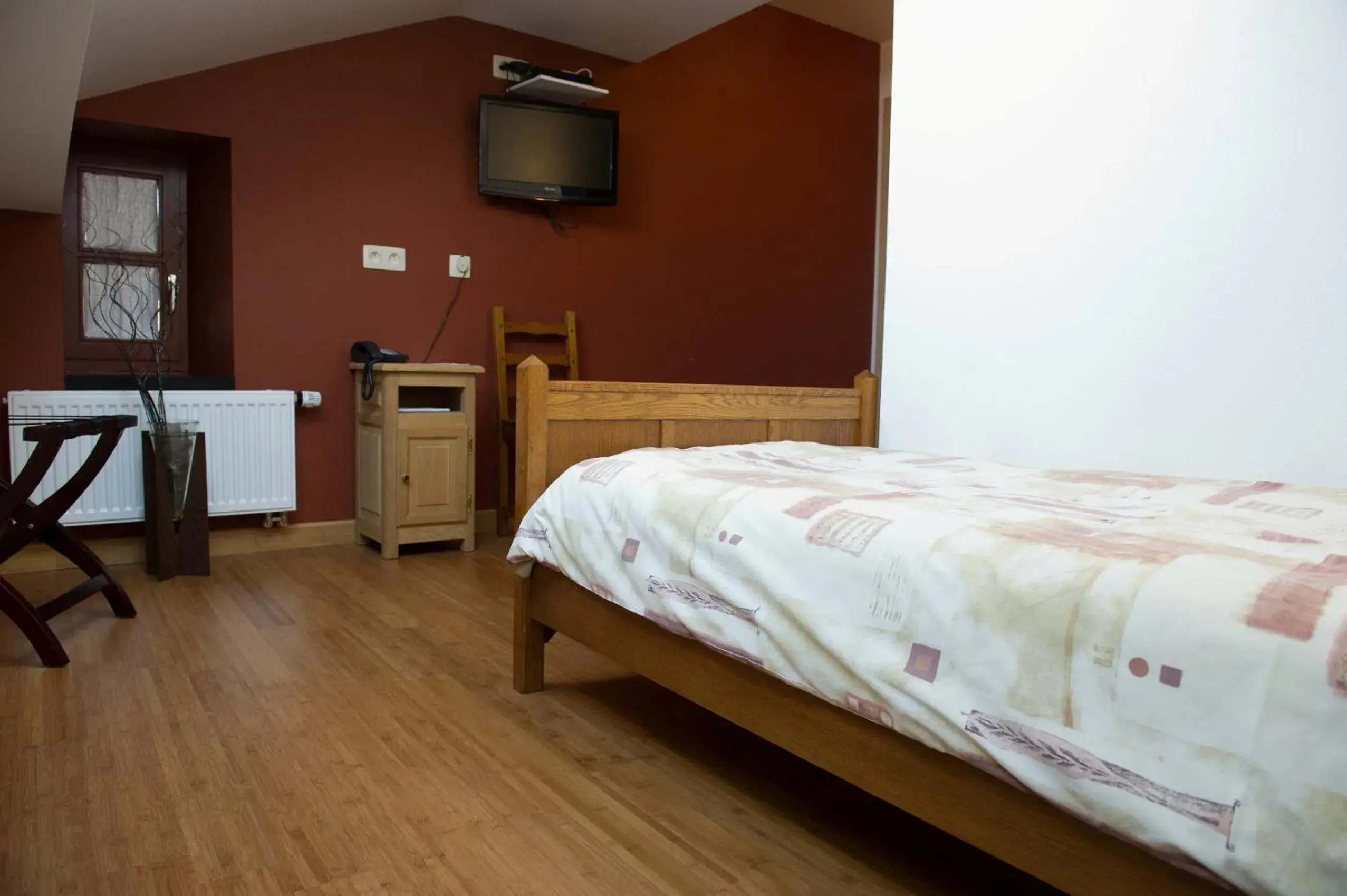 Single Room in Auberge Saint-Martin Single Room in Auberge Saint-Martin