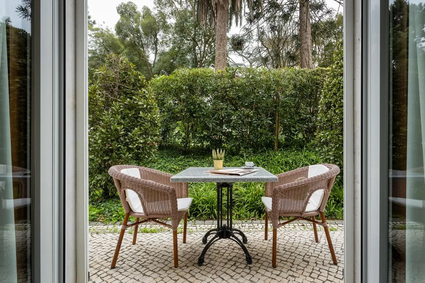 Double Room with Extra Bed Garden View in Pestana Palace Lisboa Hotel & National Monument - The Leading Hotels of the World Double Room with Extra Bed Garden View in Pestana Palace Lisboa Hotel & National Monument - The Leading Hotels of the World