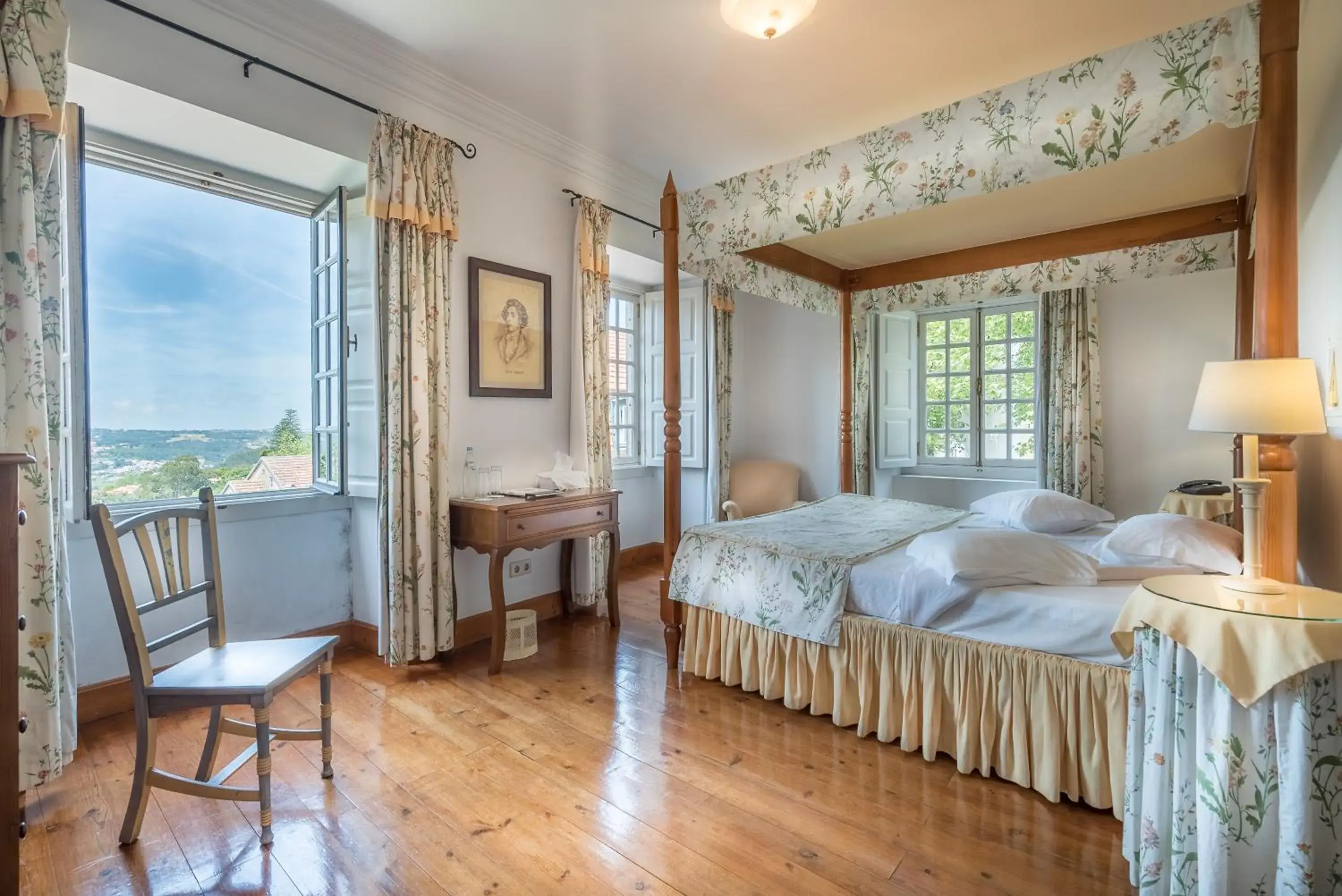 Superior Double Room in Lawrences Hotel Superior Double Room in Lawrences Hotel