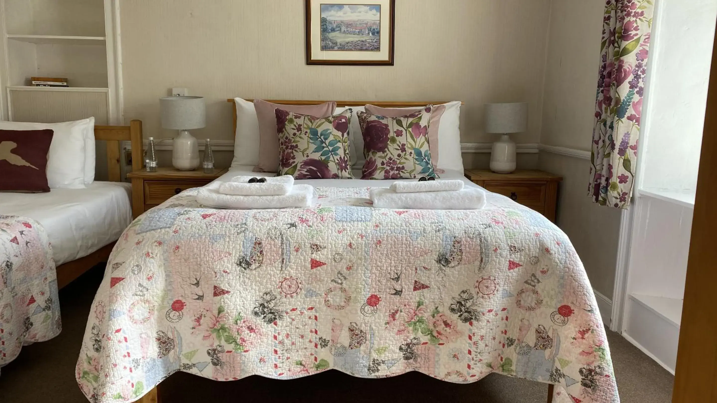 Triple Room in The New Inn Triple Room in The New Inn