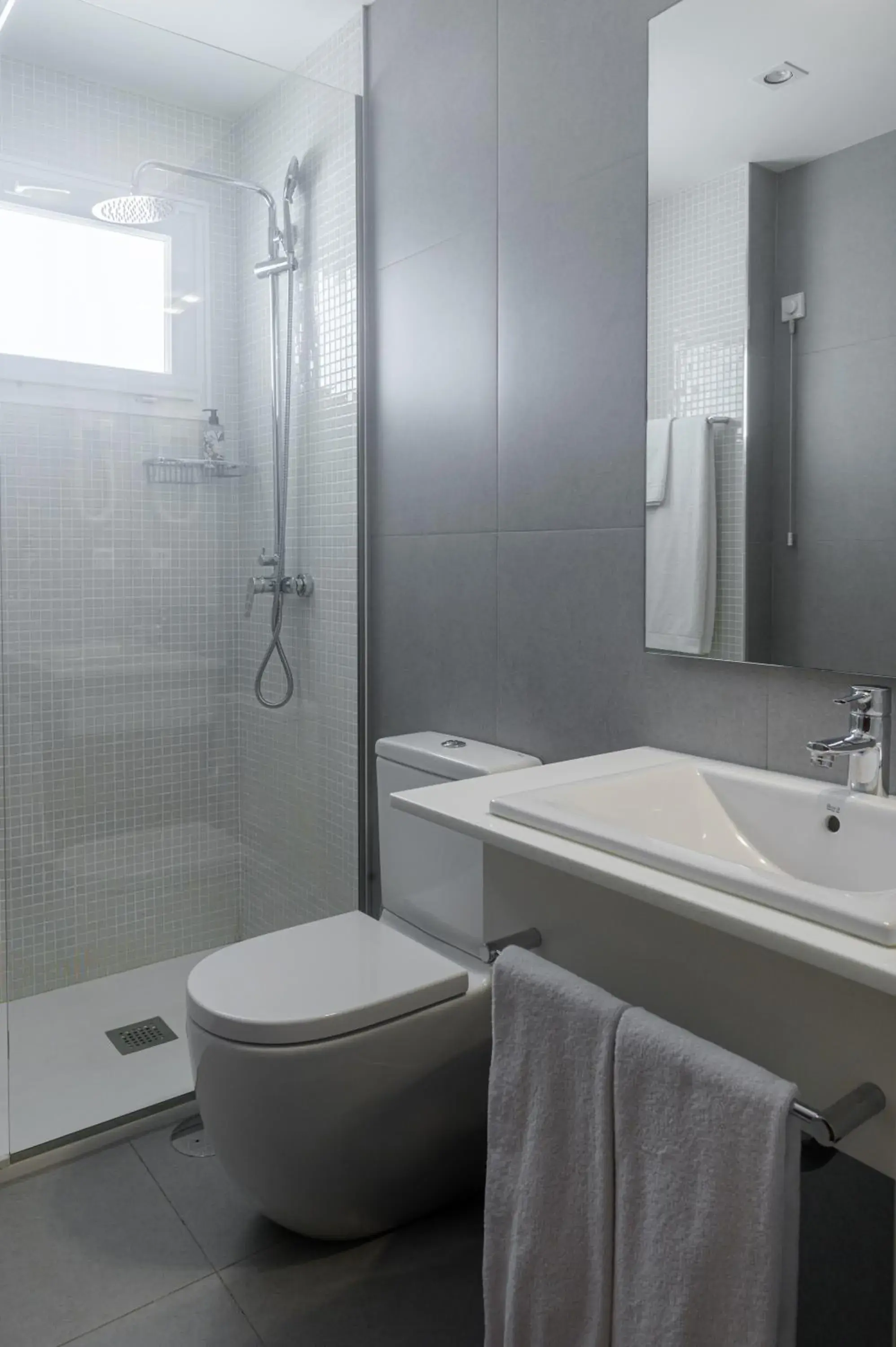 Romantic Package in Hotel Torre Mar Romantic Package in Hotel Torre Mar