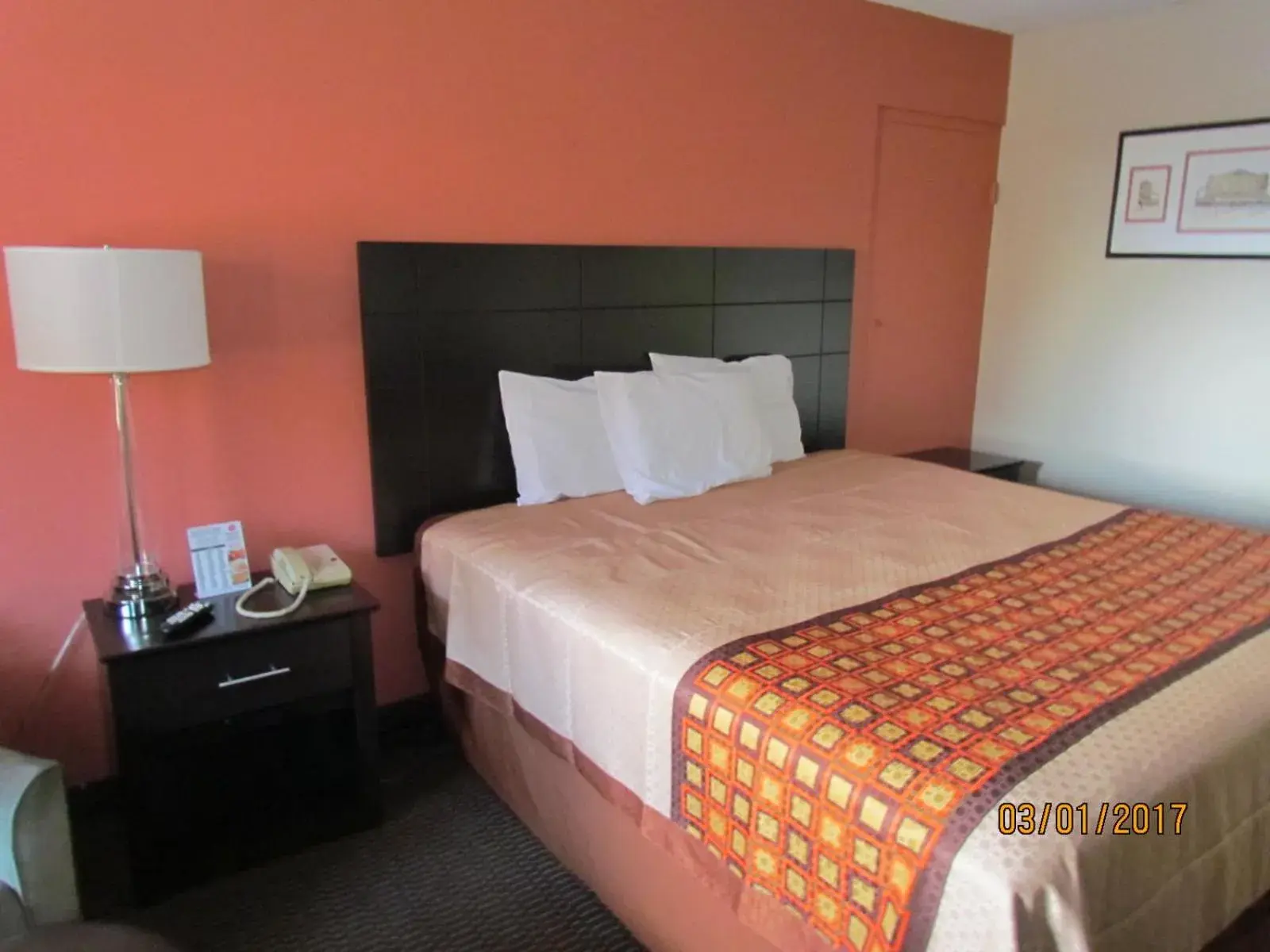 Queen Room - single occupancy in Travelers Lodge Beatrice Queen Room - single occupancy in Travelers Lodge Beatrice