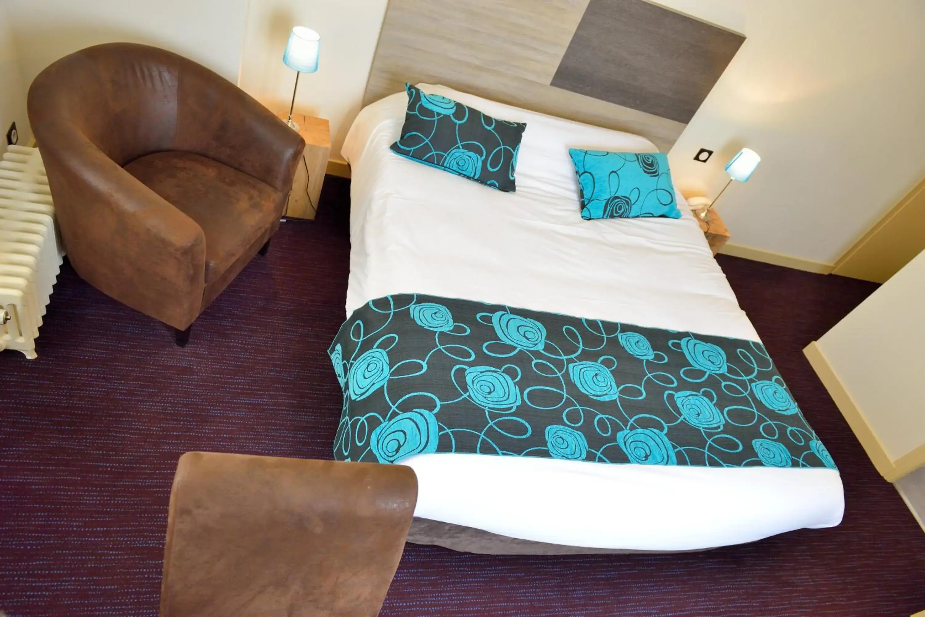 Standard Double Room in Logis Hostellerie de l'Abbaye Standard Double Room in Logis Hostellerie de l'Abbaye