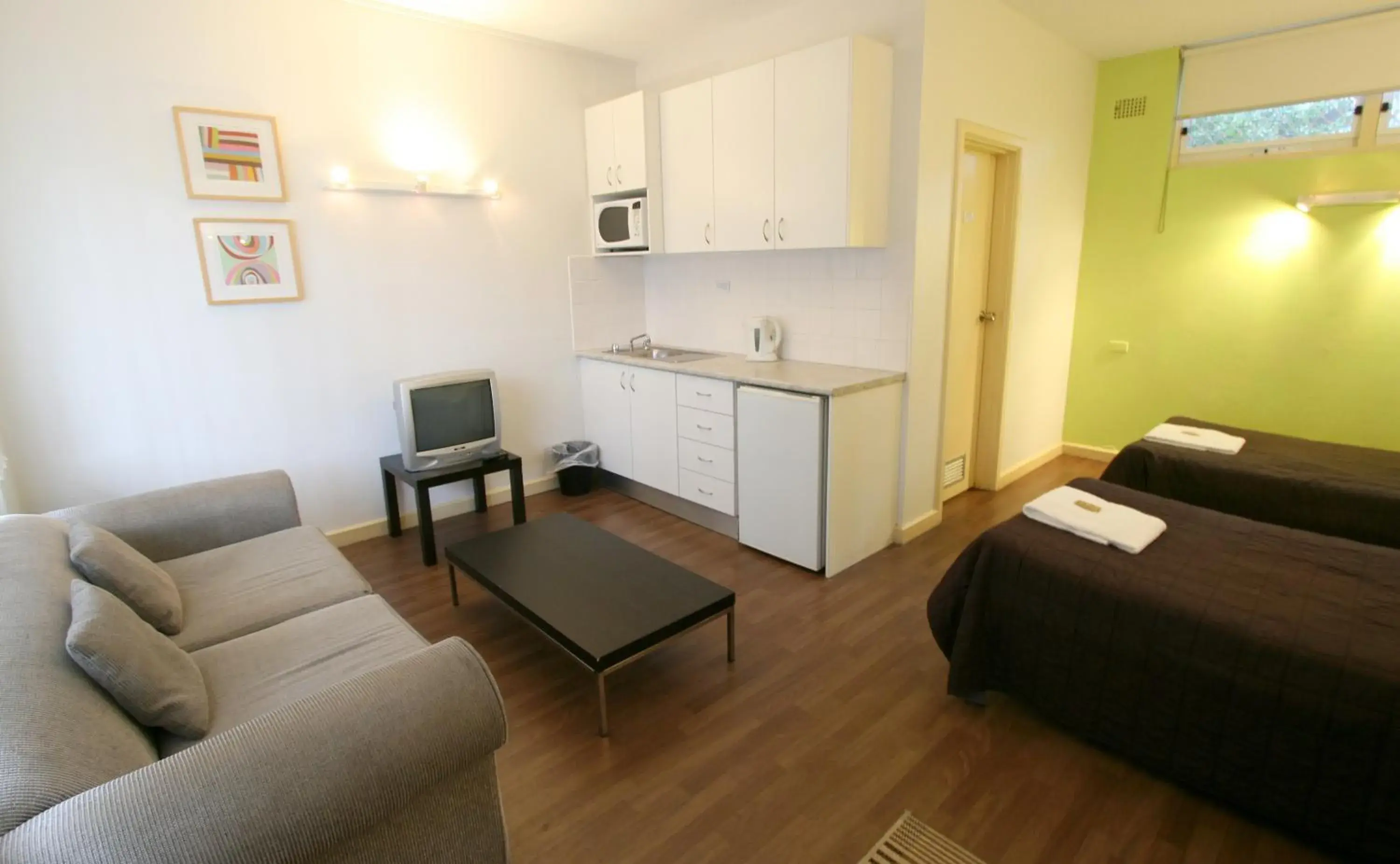 Twin Studio in Ultimate Apartments Bondi Beach Twin Studio in Ultimate Apartments Bondi Beach