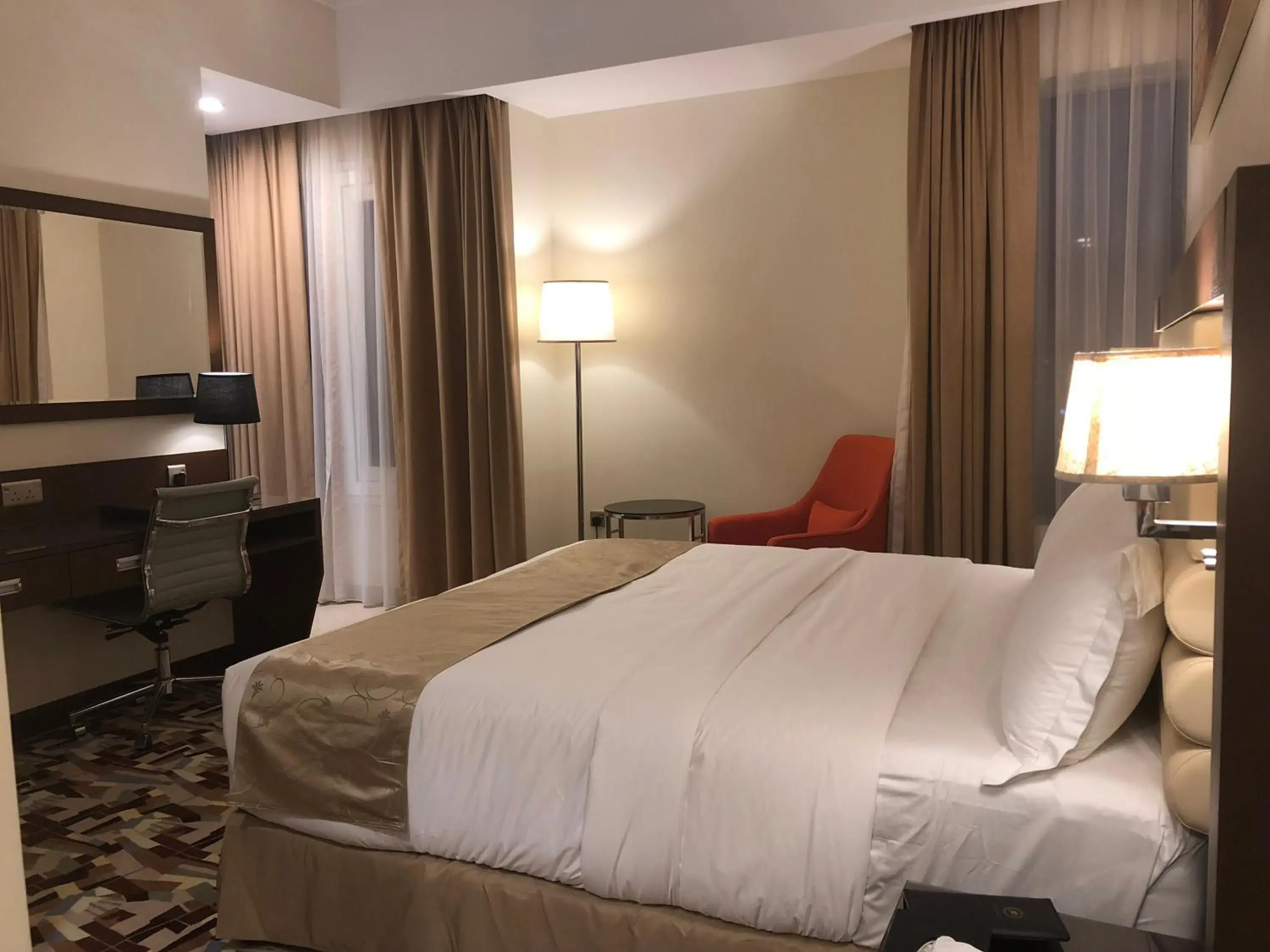 Deluxe Double Room in Al Murooj Grand Hotel Deluxe Double Room in Al Murooj Grand Hotel