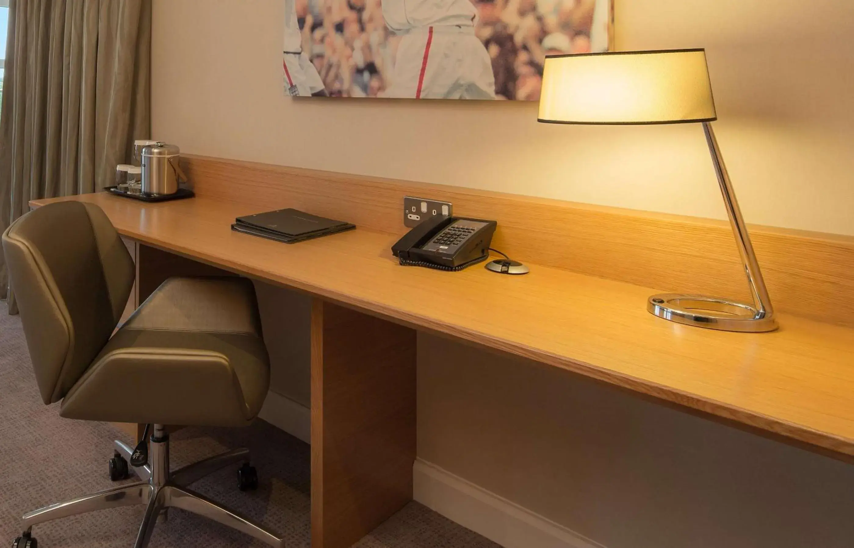 One-Bedroom King Suite in Hilton at St George's Park One-Bedroom King Suite in Hilton at St George's Park