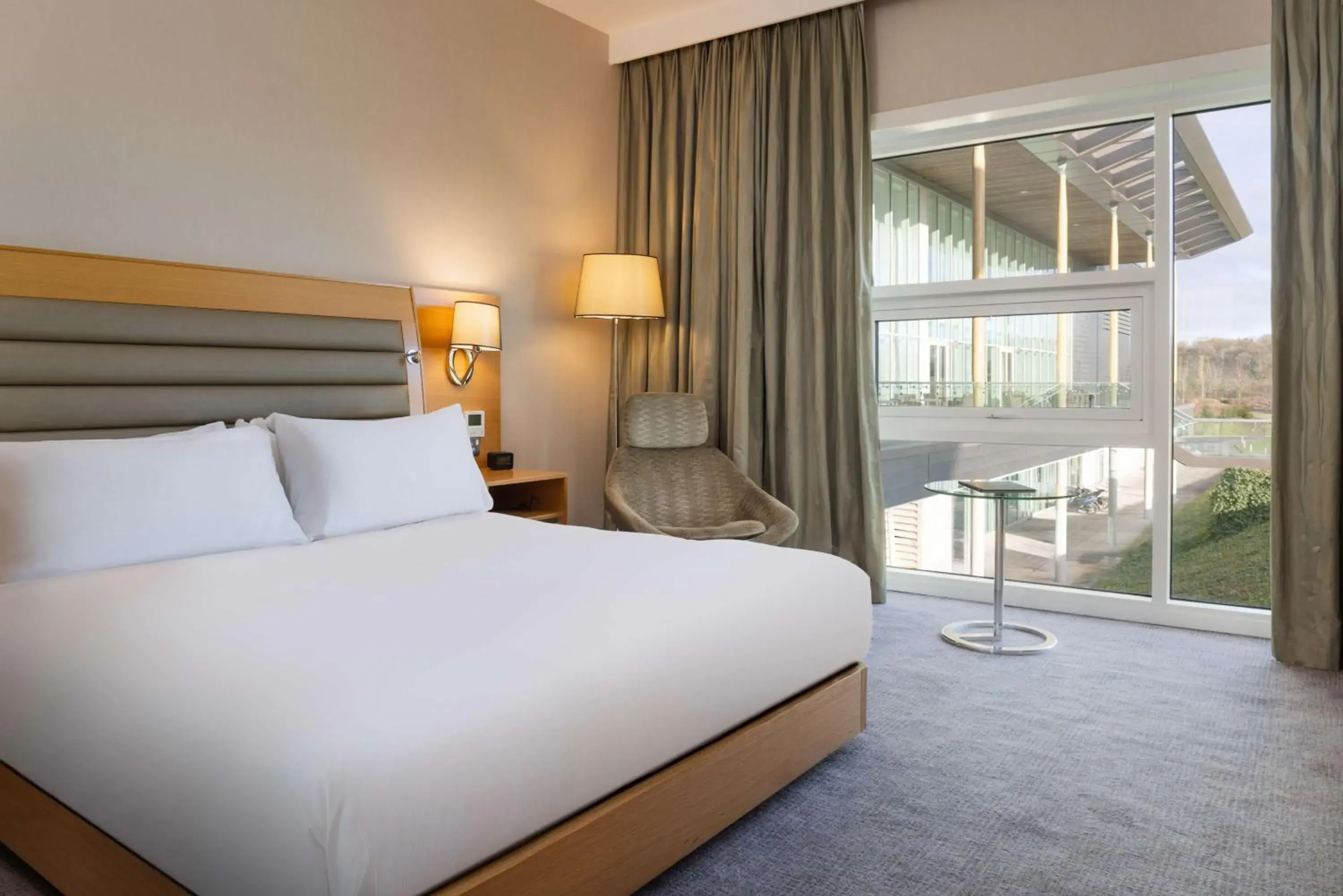 Deluxe King Room - Mobility Accessible in Hilton at St George's Park Deluxe King Room - Mobility Accessible in Hilton at St George's Park
