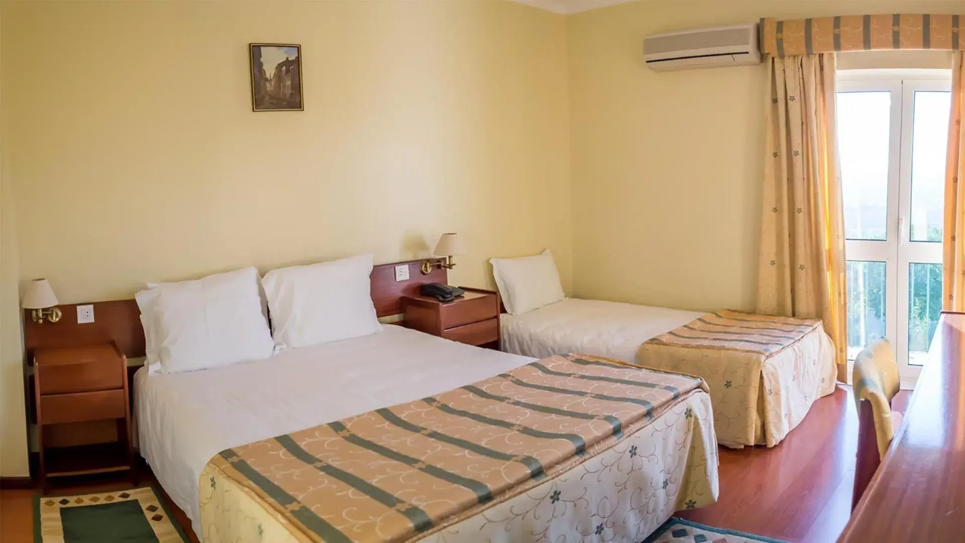 Family Room with Balcony in Hotel Belsol Family Room with Balcony in Hotel Belsol