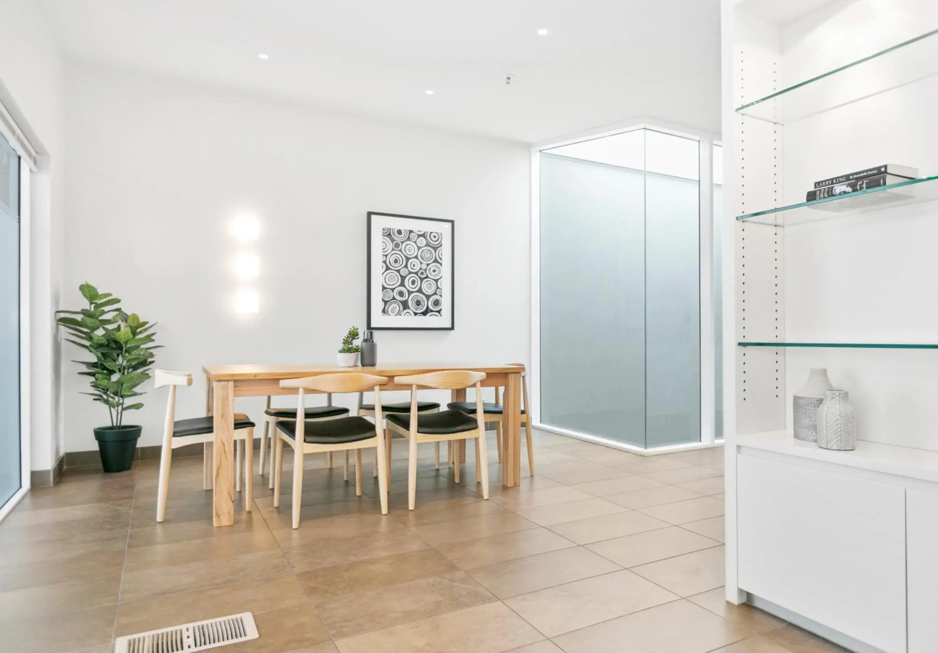 IXL Two-Bedroom Penthouse Apartment in Sullivans Cove Apartments IXL Two-Bedroom Penthouse Apartment in Sullivans Cove Apartments