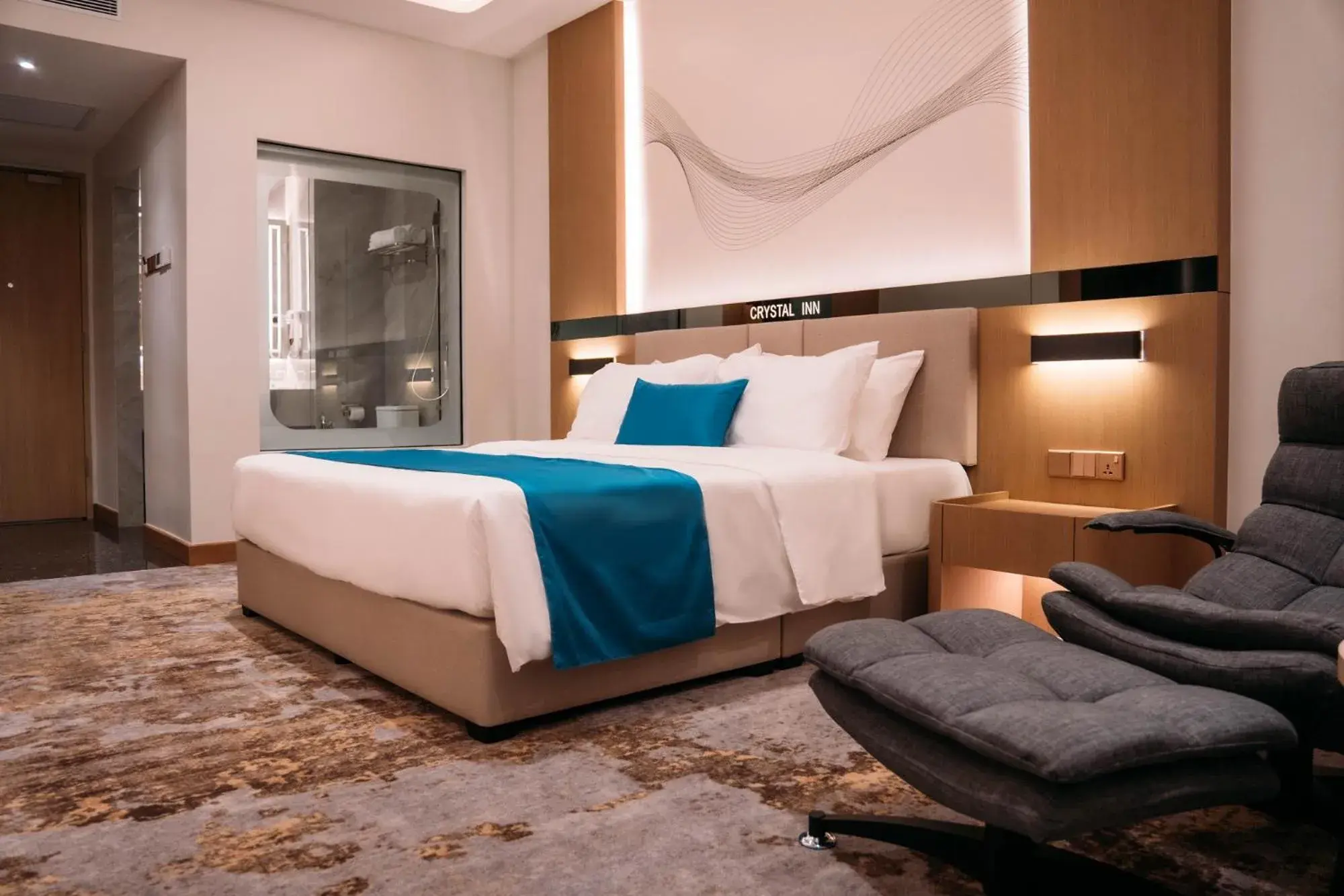 Super Deluxe Double Room in Crystal Inn Super Deluxe Double Room in Crystal Inn