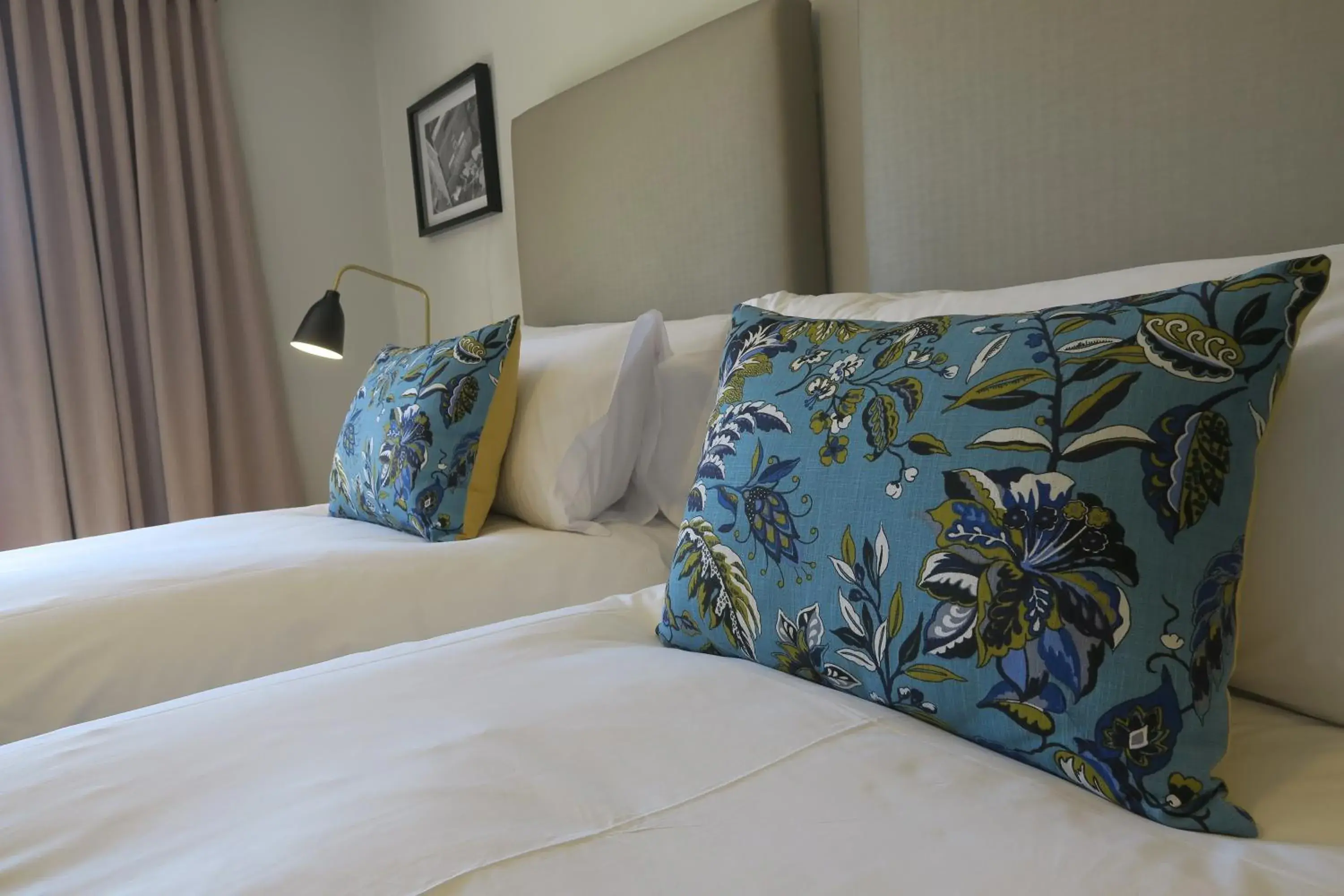 Junior Suite with Mountain View in Meerendal Boutique Hotel Junior Suite with Mountain View in Meerendal Boutique Hotel