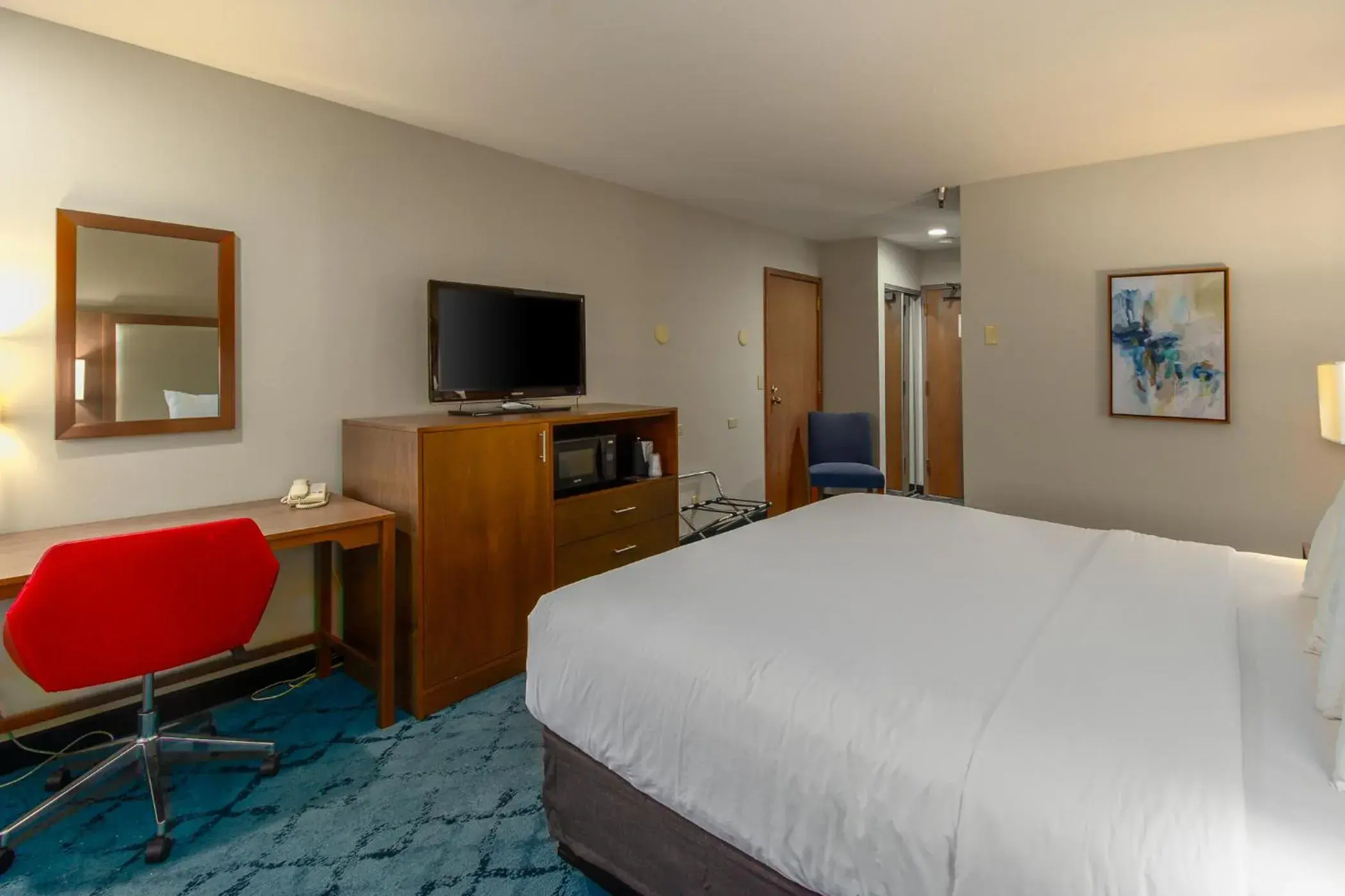 Standard King Room in Red Lion Templin's Hotel on the River Standard King Room in Red Lion Templin's Hotel on the River